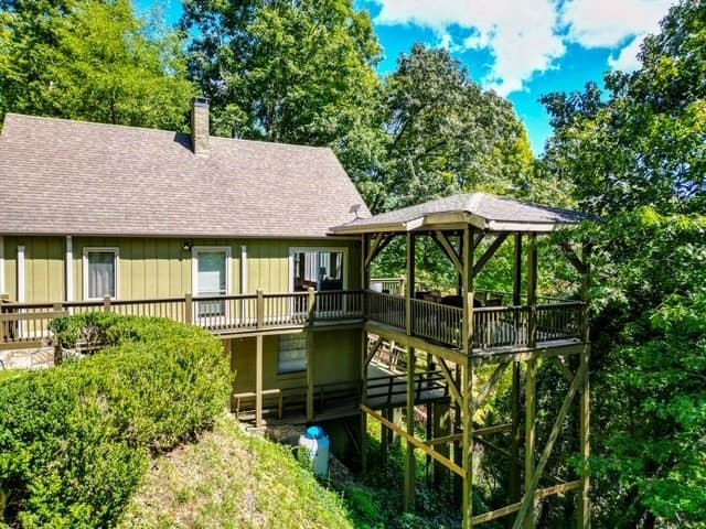 Residential at 561 Deals Gap Road, Robbinsville, NC 28713, photo 2 of 37