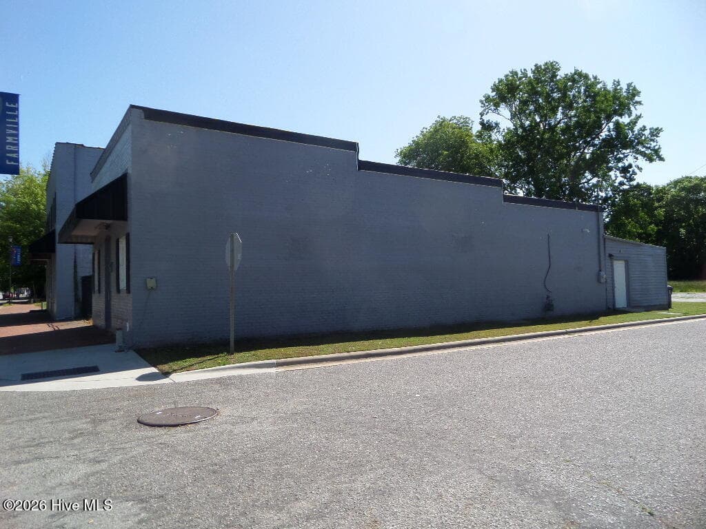 Business at 3865 S Main Street, Farmville, NC 27828, photo 46 of 57