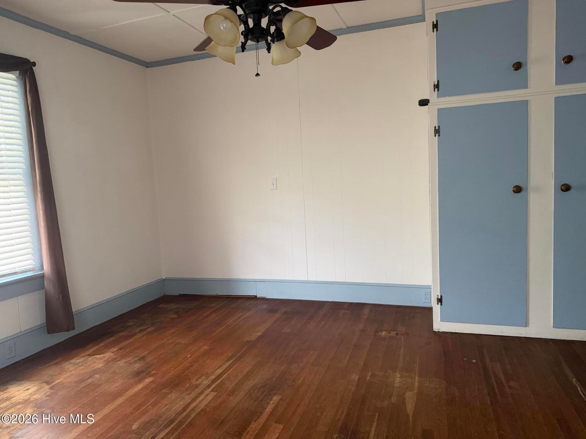 Single Family Residence at 210 N Harvey Street, Washington, NC 27889