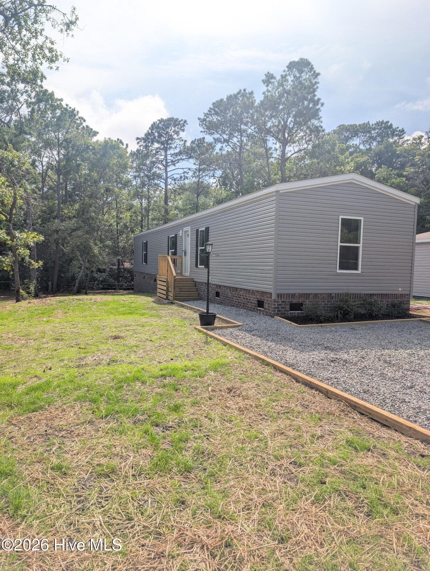 Manufactured Home at 3527 Tarpon Court SE, Bolivia, NC 28422, photo 11 of 43