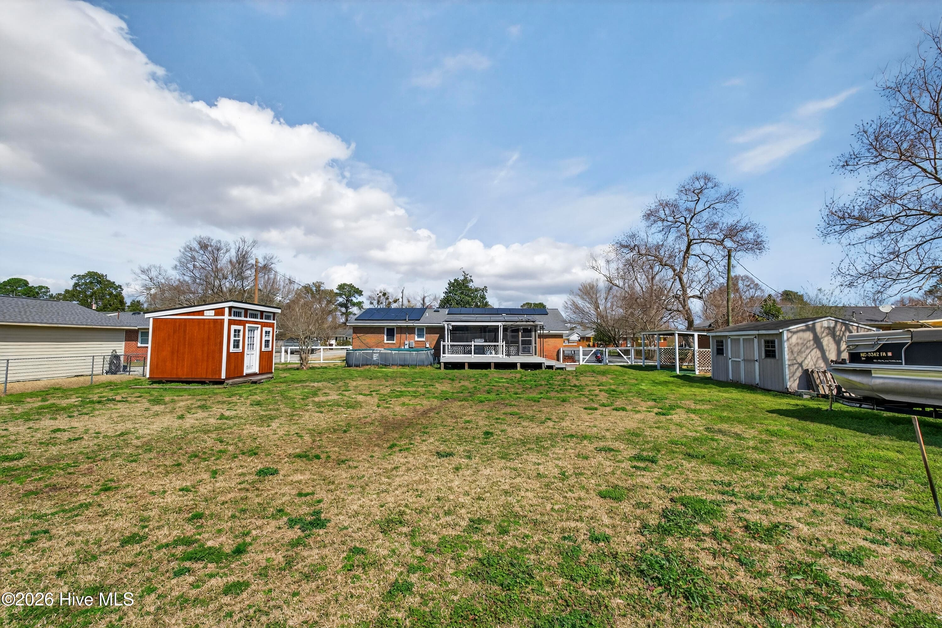Single Family Residence at 118 Jamaica Drive, Wilmington, NC 28401, photo 6 of 7
