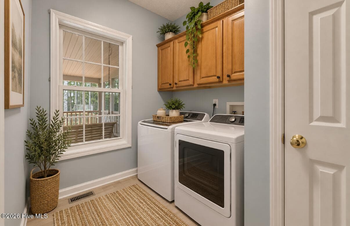 Virtually Staged - 1316 Devonshire Trail, Aberdeen, NC 28315