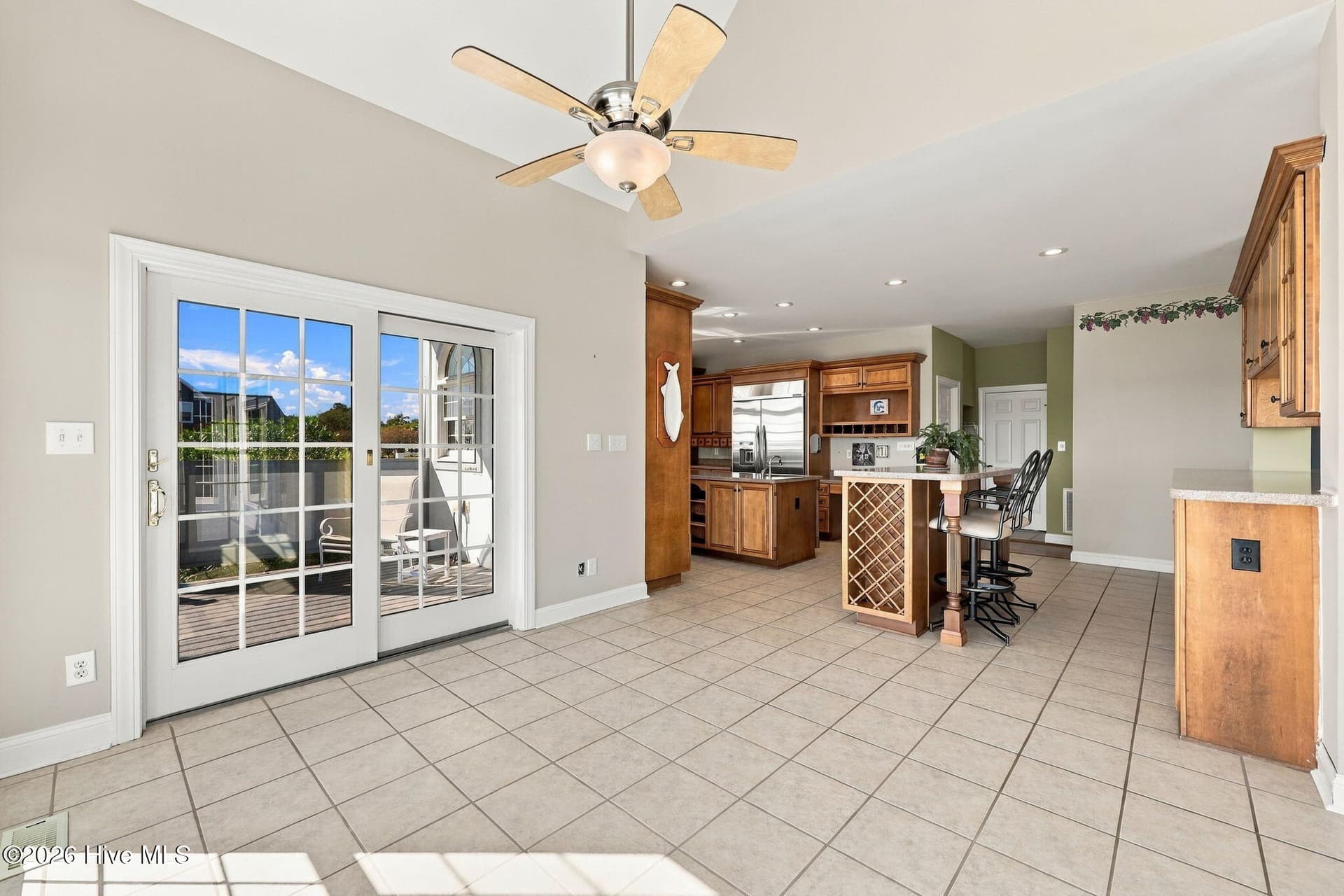 eat in kitchen area into kitchen - 105 Magens Court W, Cedar Point, NC 28584