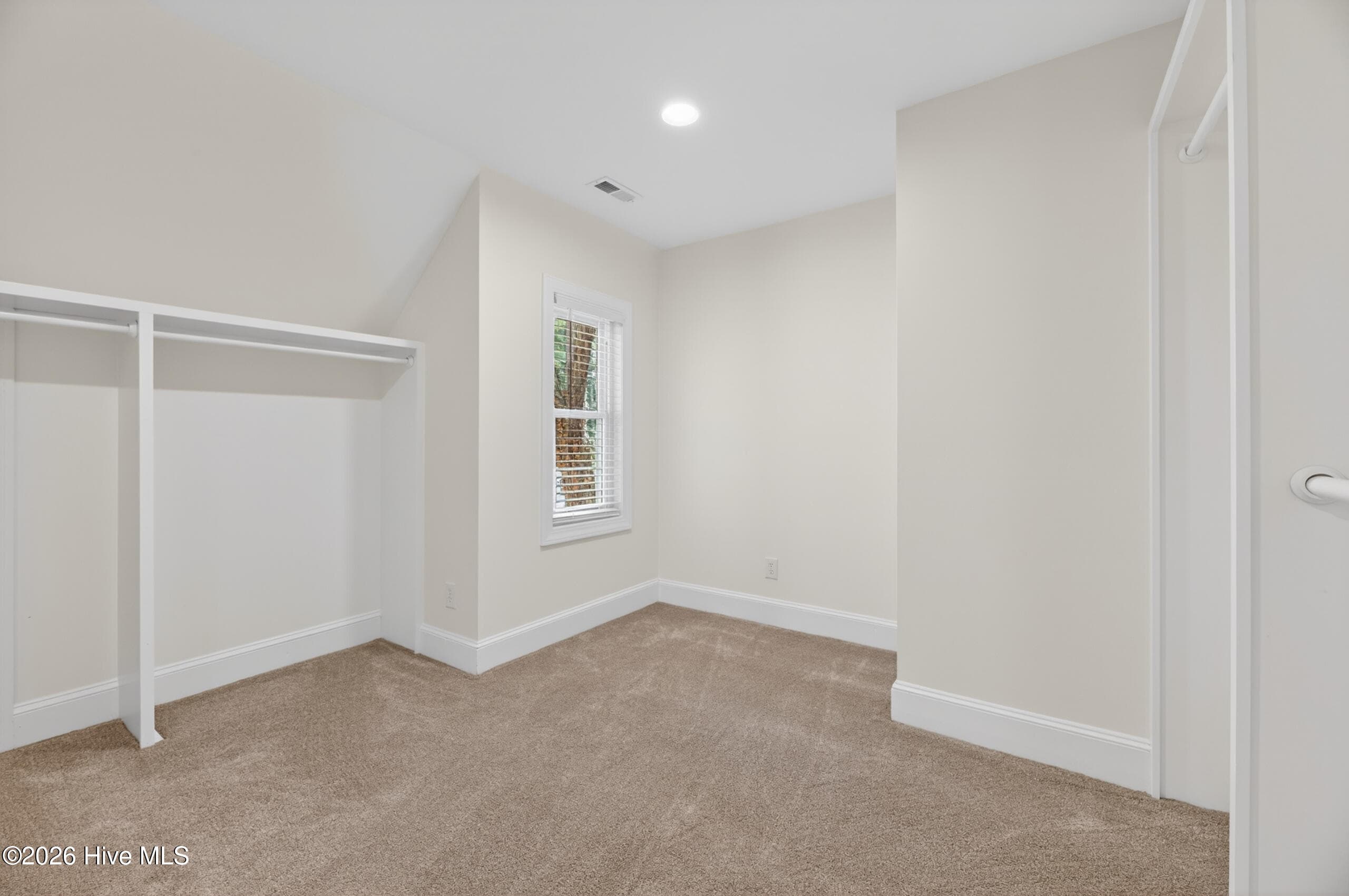 Single Family Residence at 208 Dupont Circle, Greenville, NC 27858, photo 31 of 53