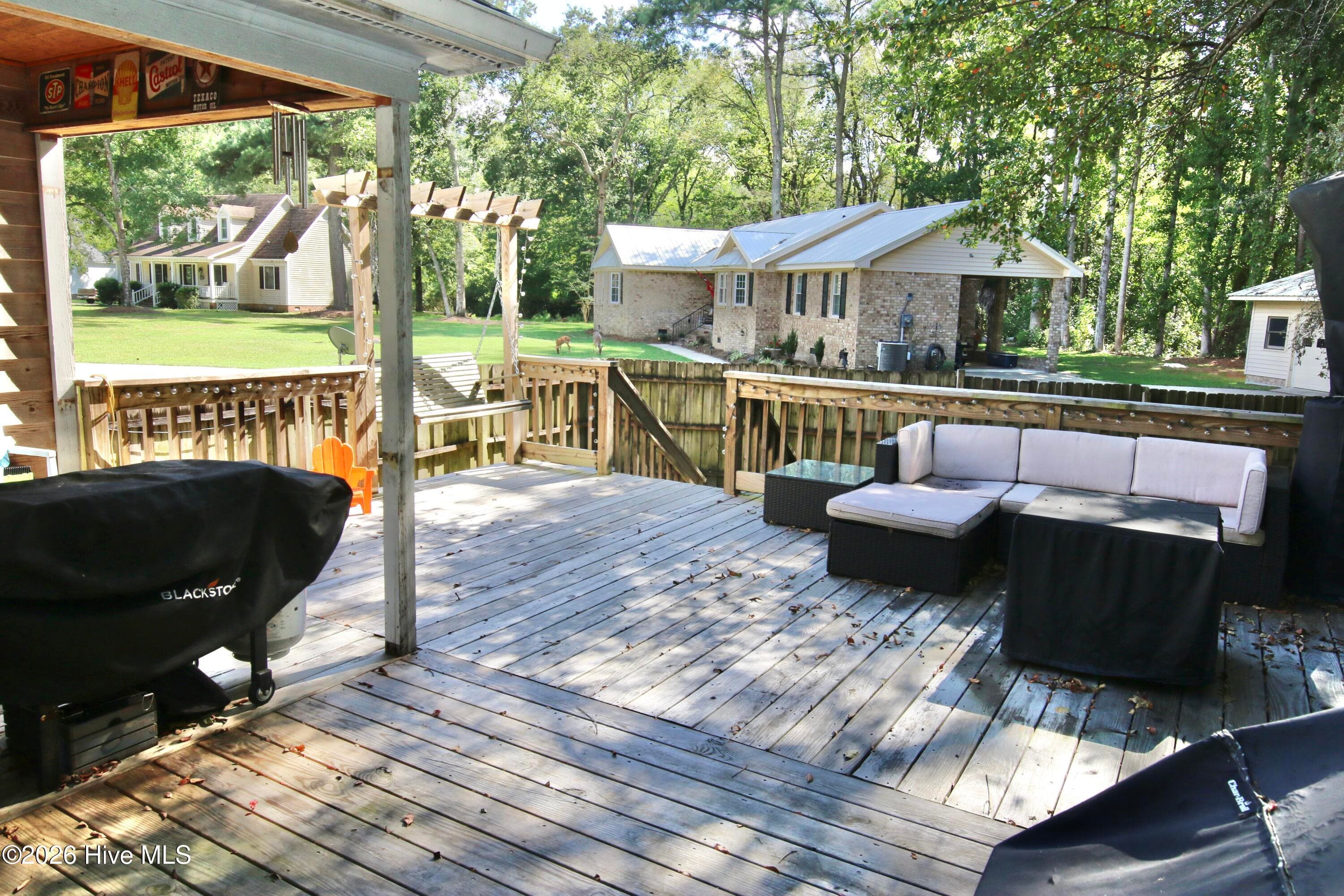Single Family Residence at 329 S Wedgewood Drive, Washington, NC 27889, photo 27 of 35