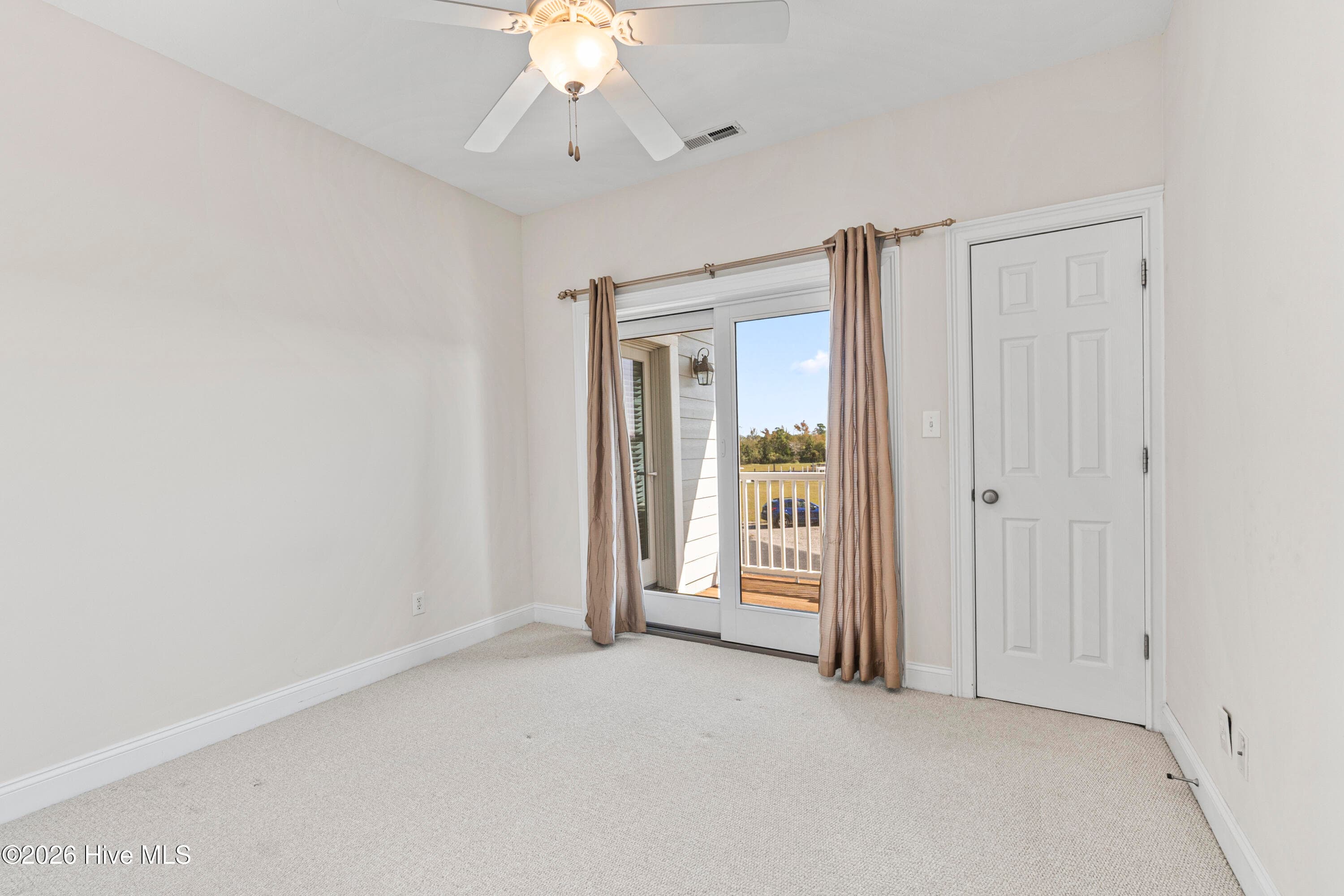Condominium at 420 Captains Cove Unit B, Edenton, NC 27932, photo 26 of 47