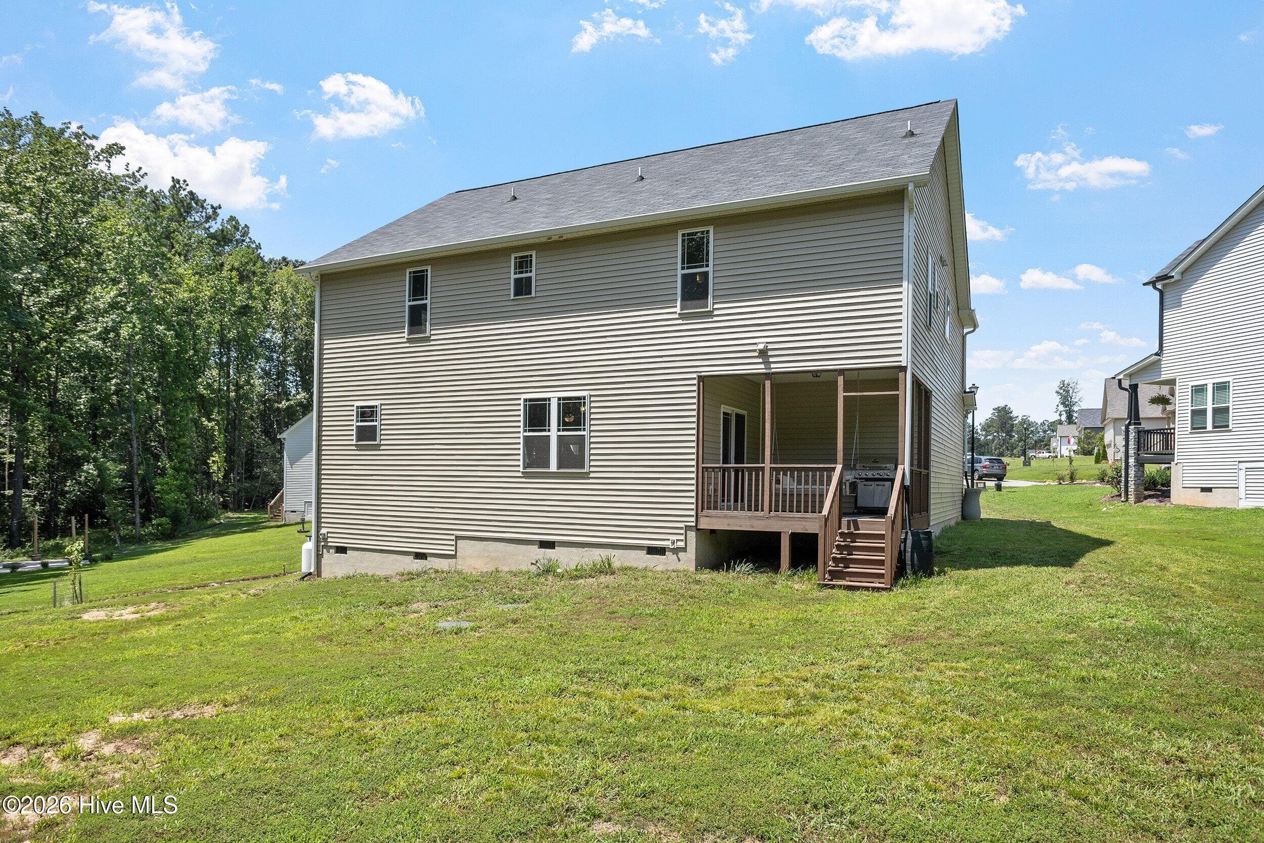 Single Family Residence at 174 Split Rock Way, Zebulon, NC 27597, photo 5 of 43