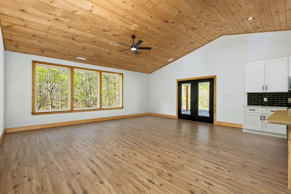 Single Family Residence at 342 Hunter Ridge, Murphy, NC 28906, photo 10 of 82