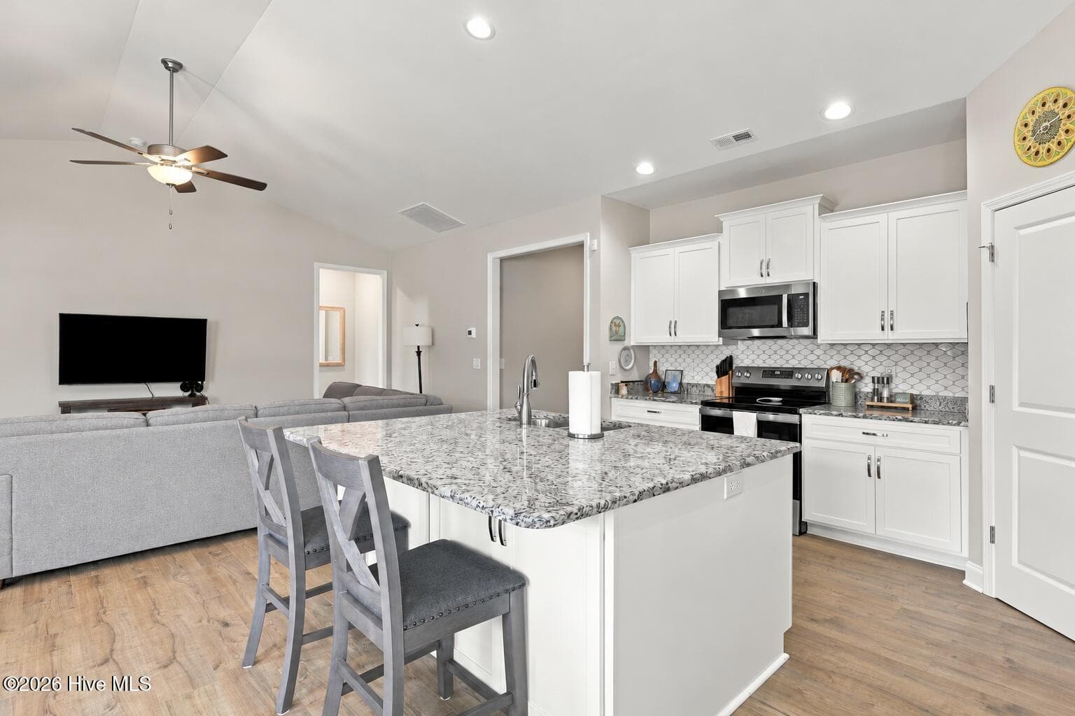 Single Family Residence at 242 Thistle Court, Sanford, NC 27332, photo 13 of 33