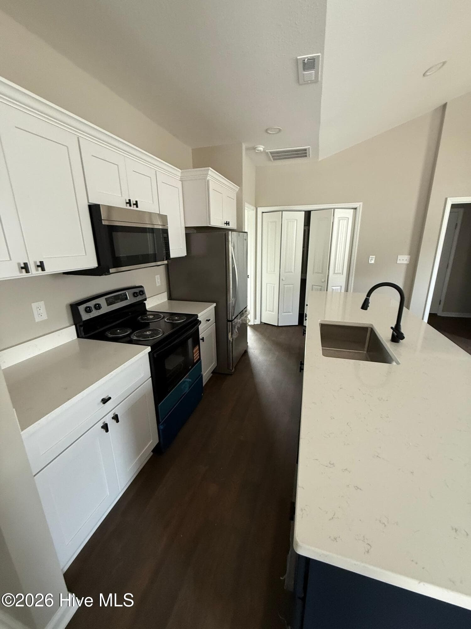 Single Family Residence at 6081 Market St Ex Ext N, Washington, NC 27889, photo 5 of 8