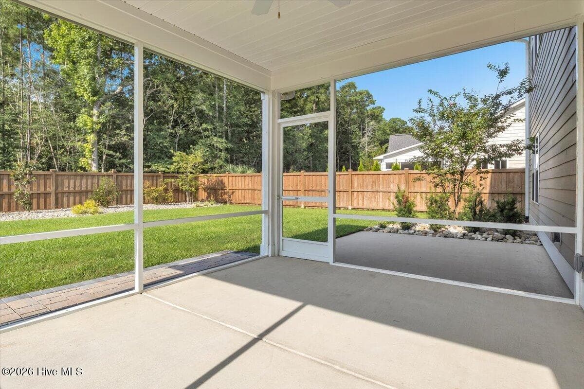 Single Family Residence at 504 Beaumont Oaks Drive, Wilmington, NC 28411, photo 51 of 83