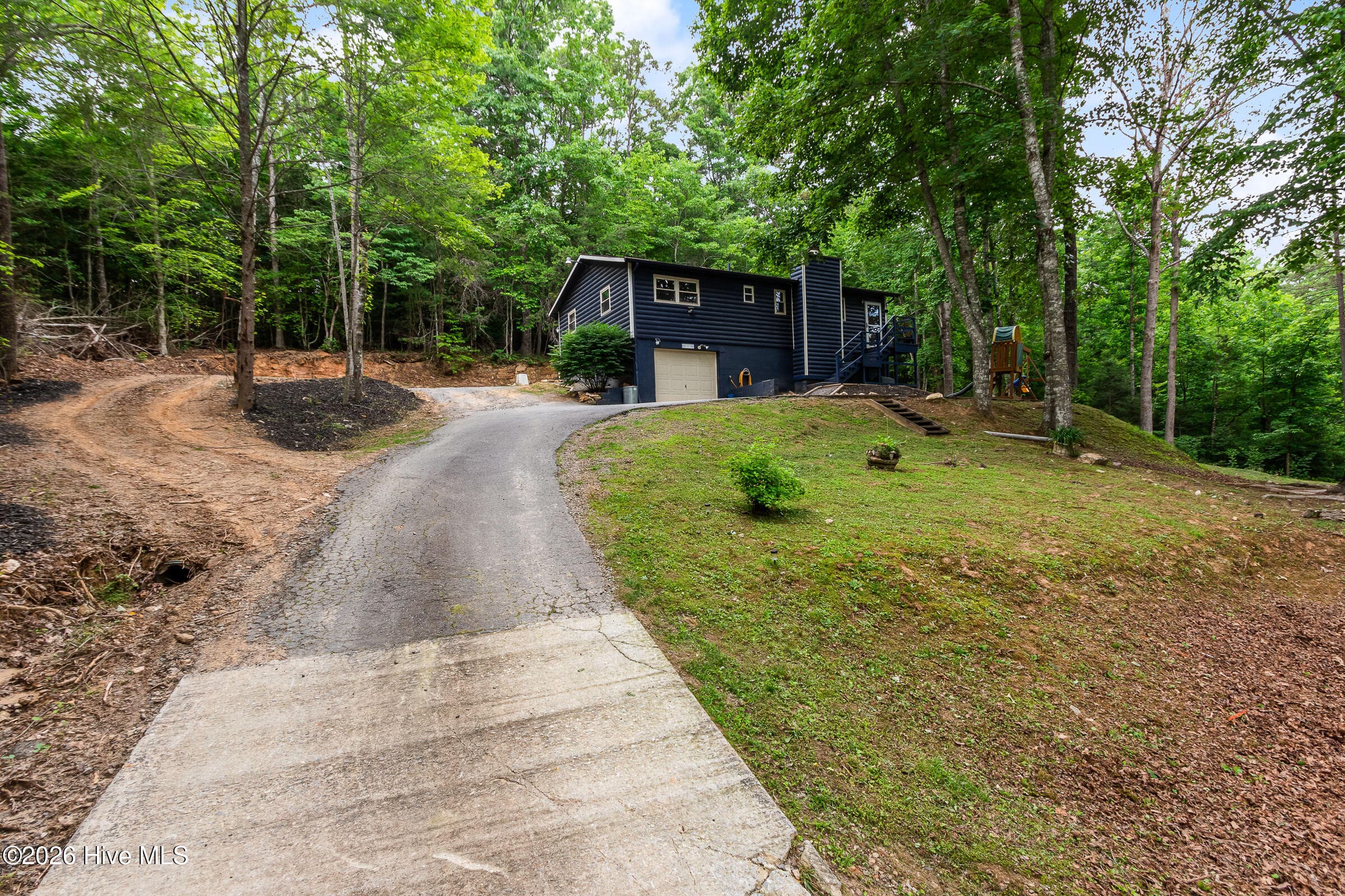 Single Family Residence at 1214 Marrestop Road, Murphy, NC 28906, photo 6 of 6