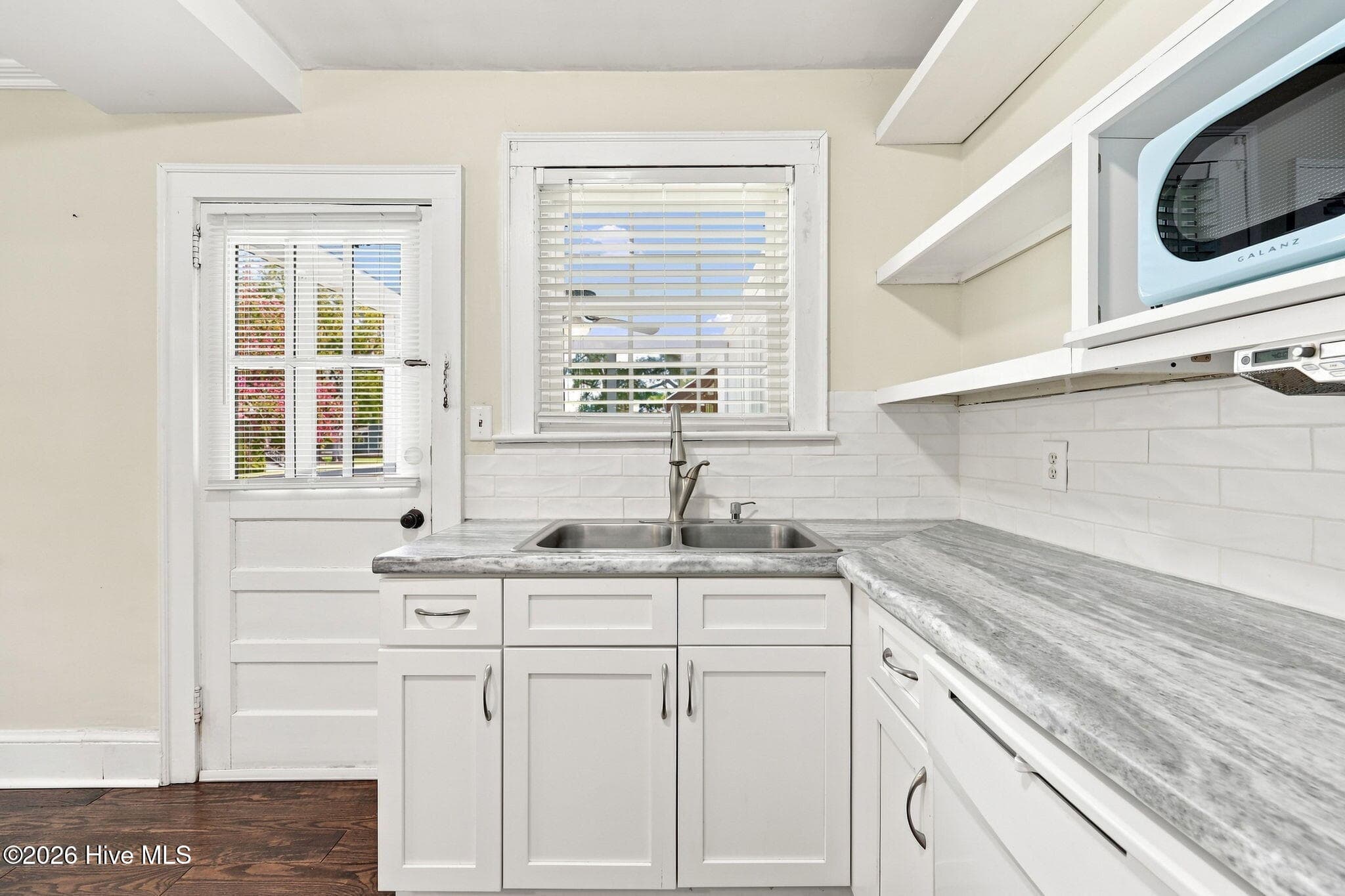 Single Family Residence at 525 E 2nd Street, Washington, NC 27889, photo 18 of 54