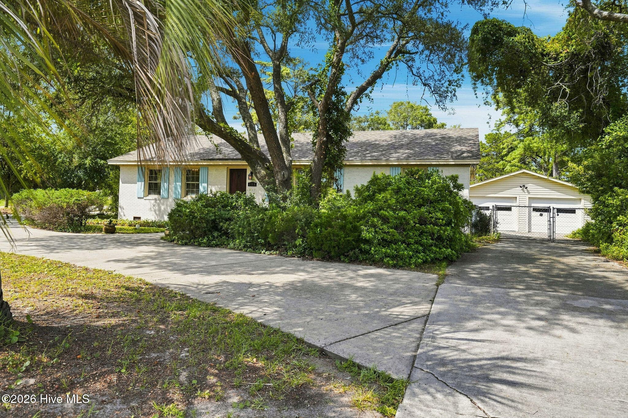 Single Family Residence at 814 Cape Fear Boulevard, Carolina Beach, NC 28428, photo 6 of 78