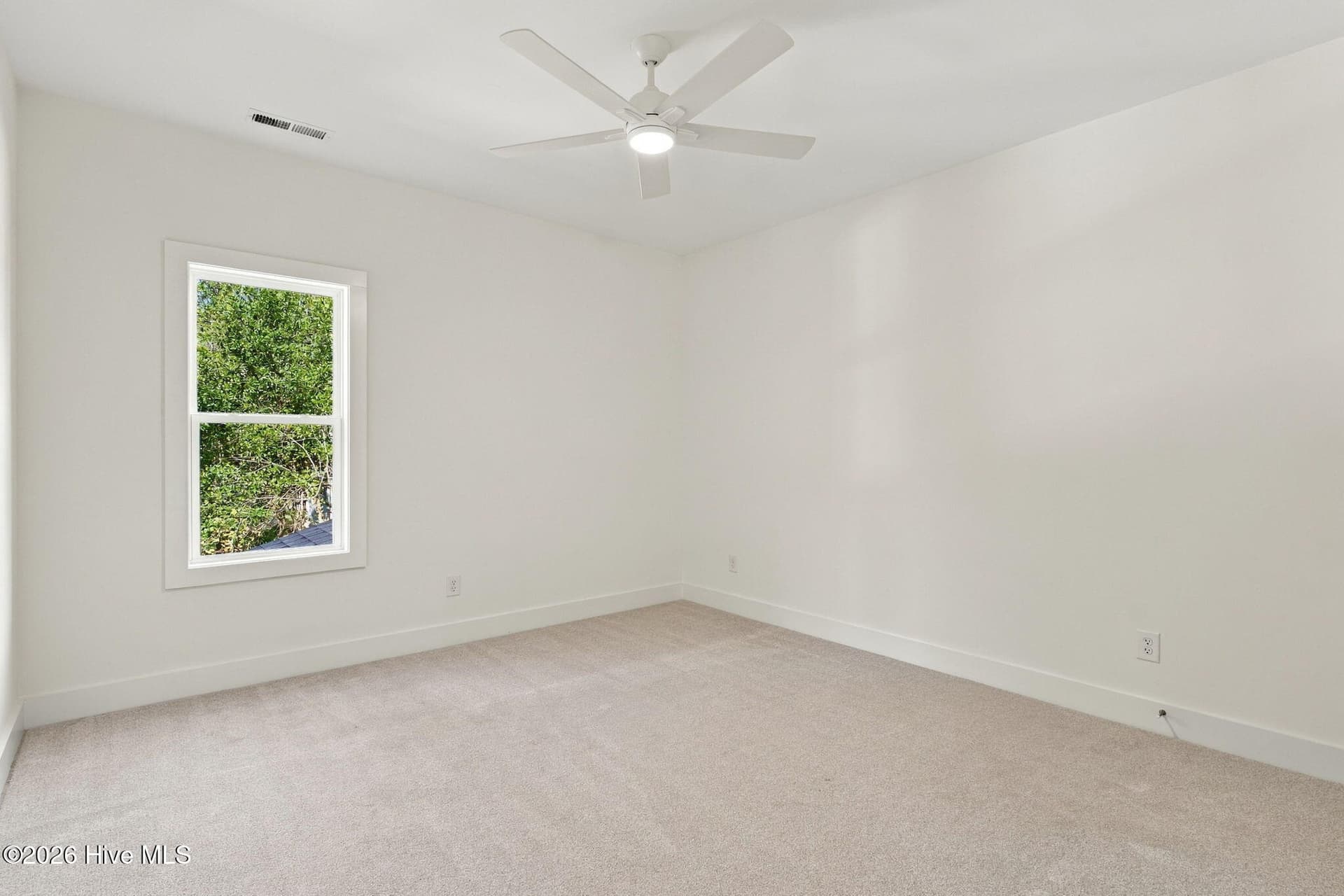 Single Family Residence at 1048 Montclair Drive, Wilmington, NC 28403, photo 56 of 95