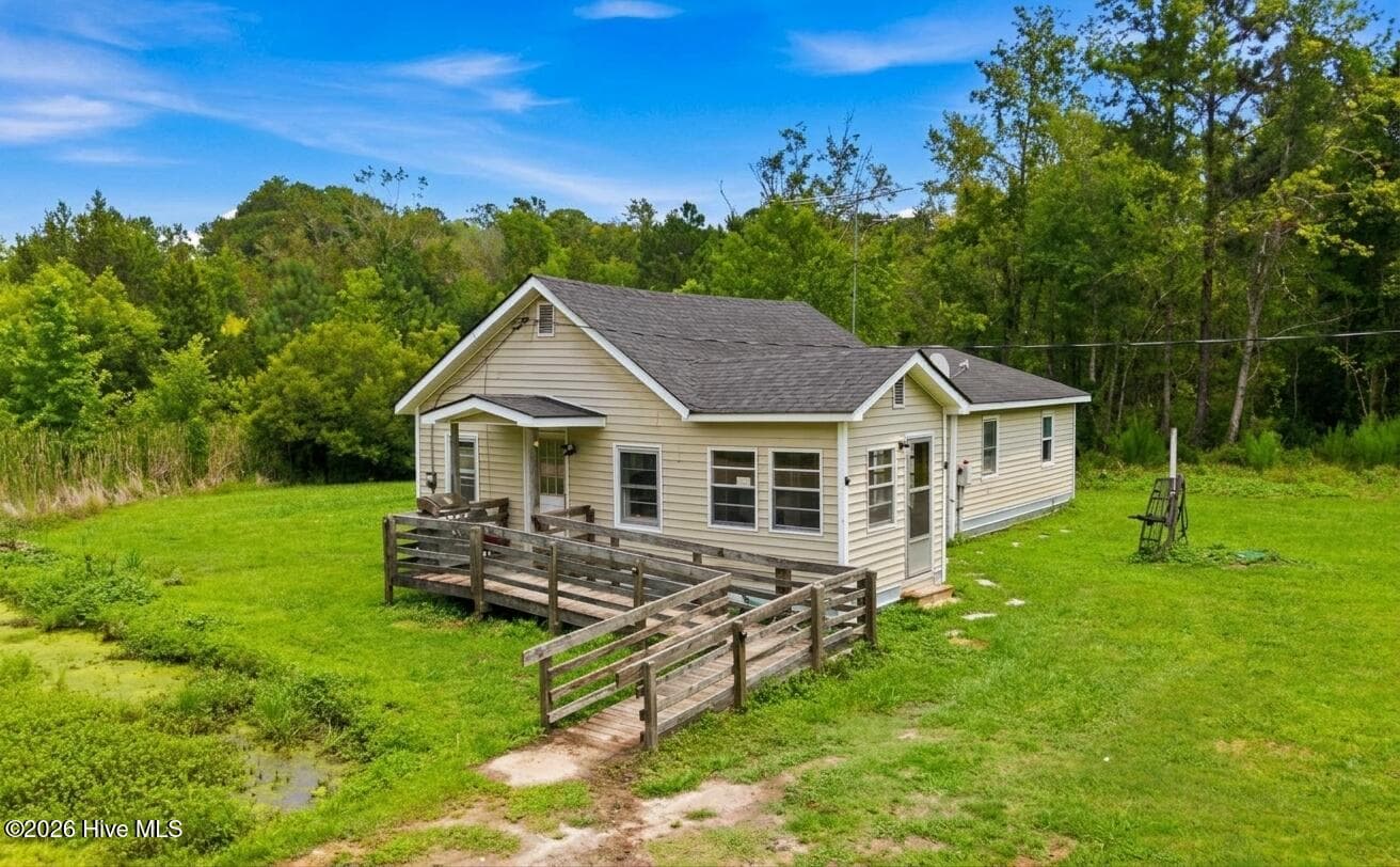 Single Family Residence at 800 Goat Neck Road, Columbia, NC 27925, photo 5 of 18