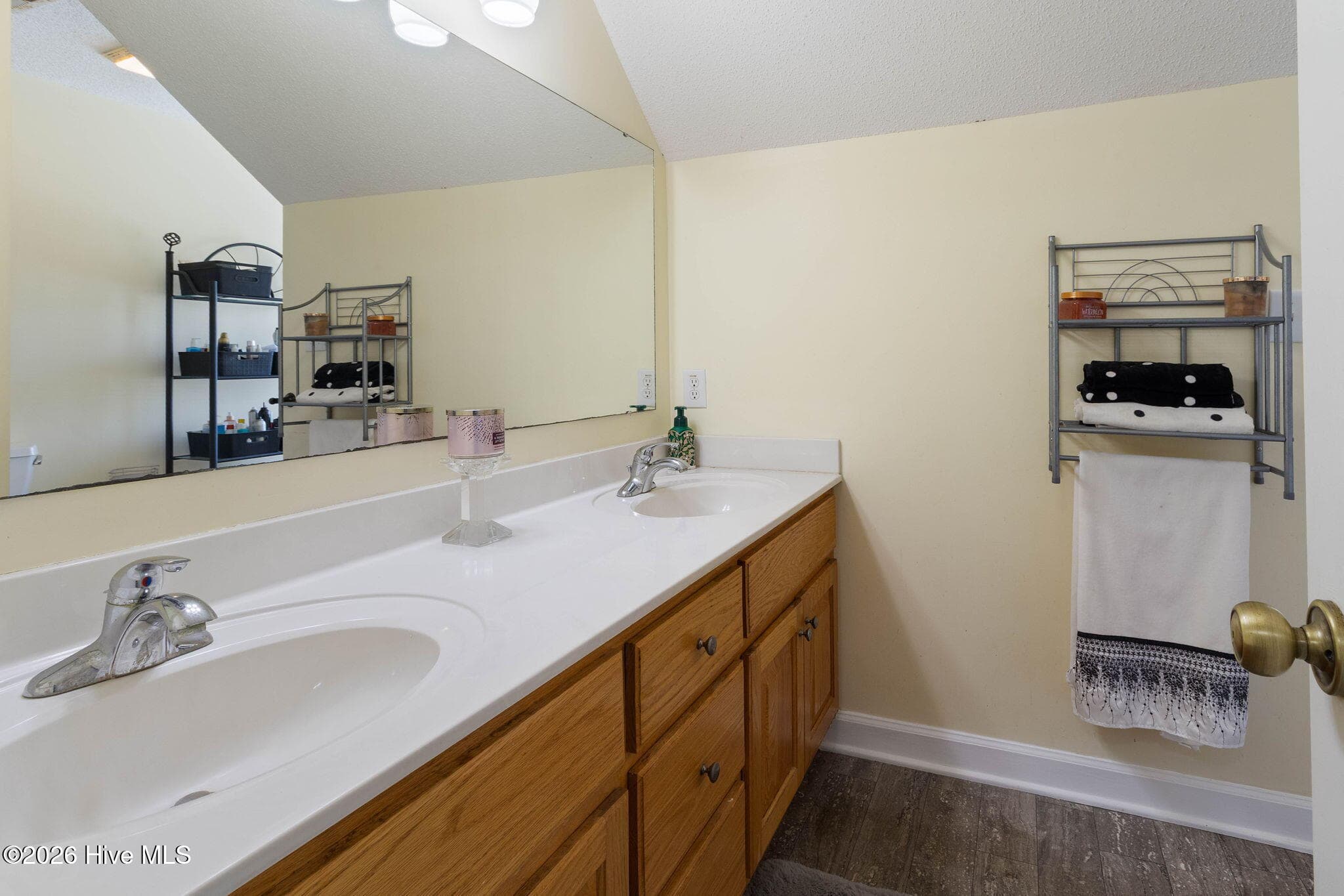 Upper Level - 549 Sassafras Road, Bladenboro, NC 28320