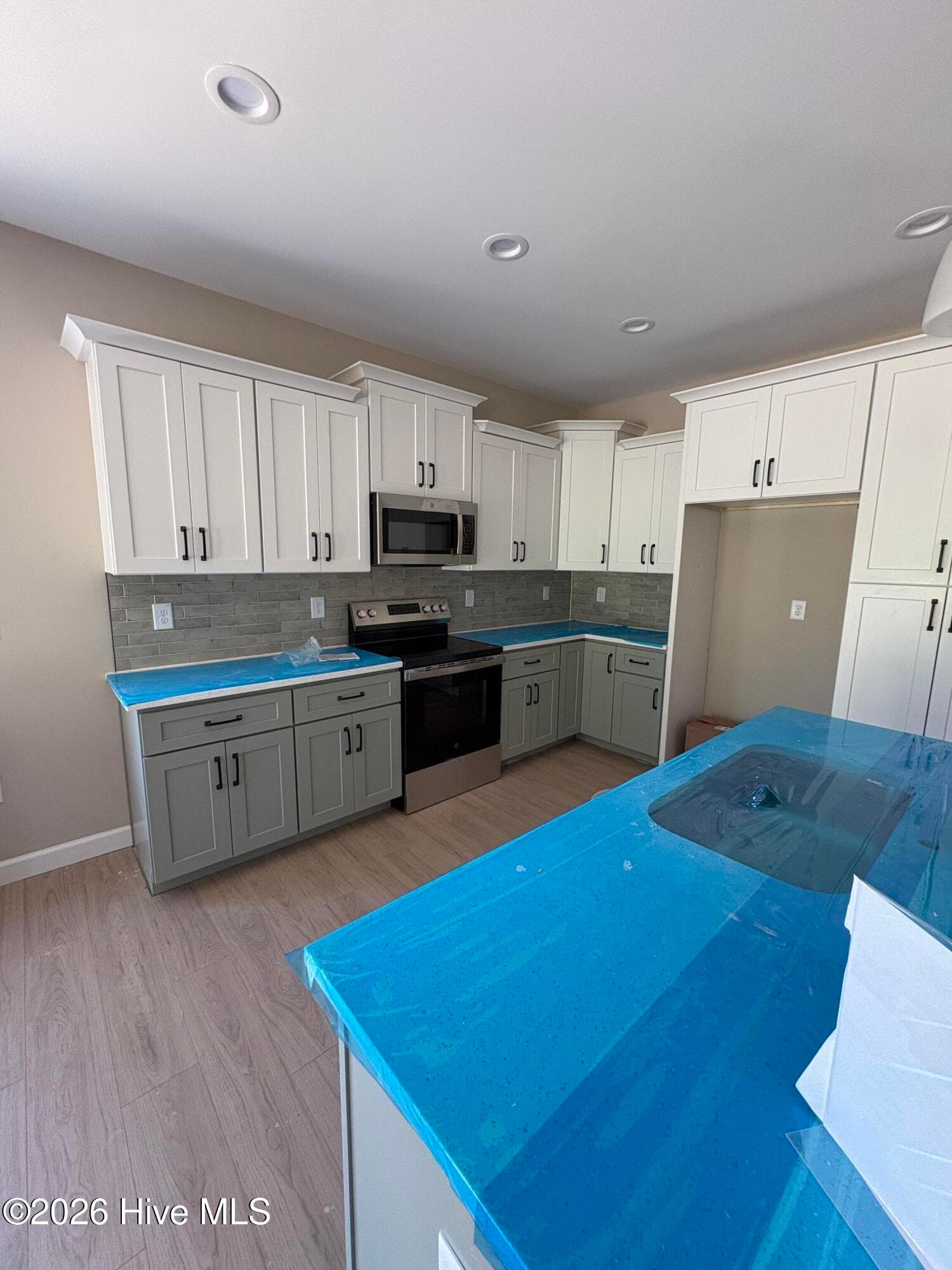 Single Family Residence at 3760 Chatsworth Drive, La Grange, NC 28551, photo 14 of 77