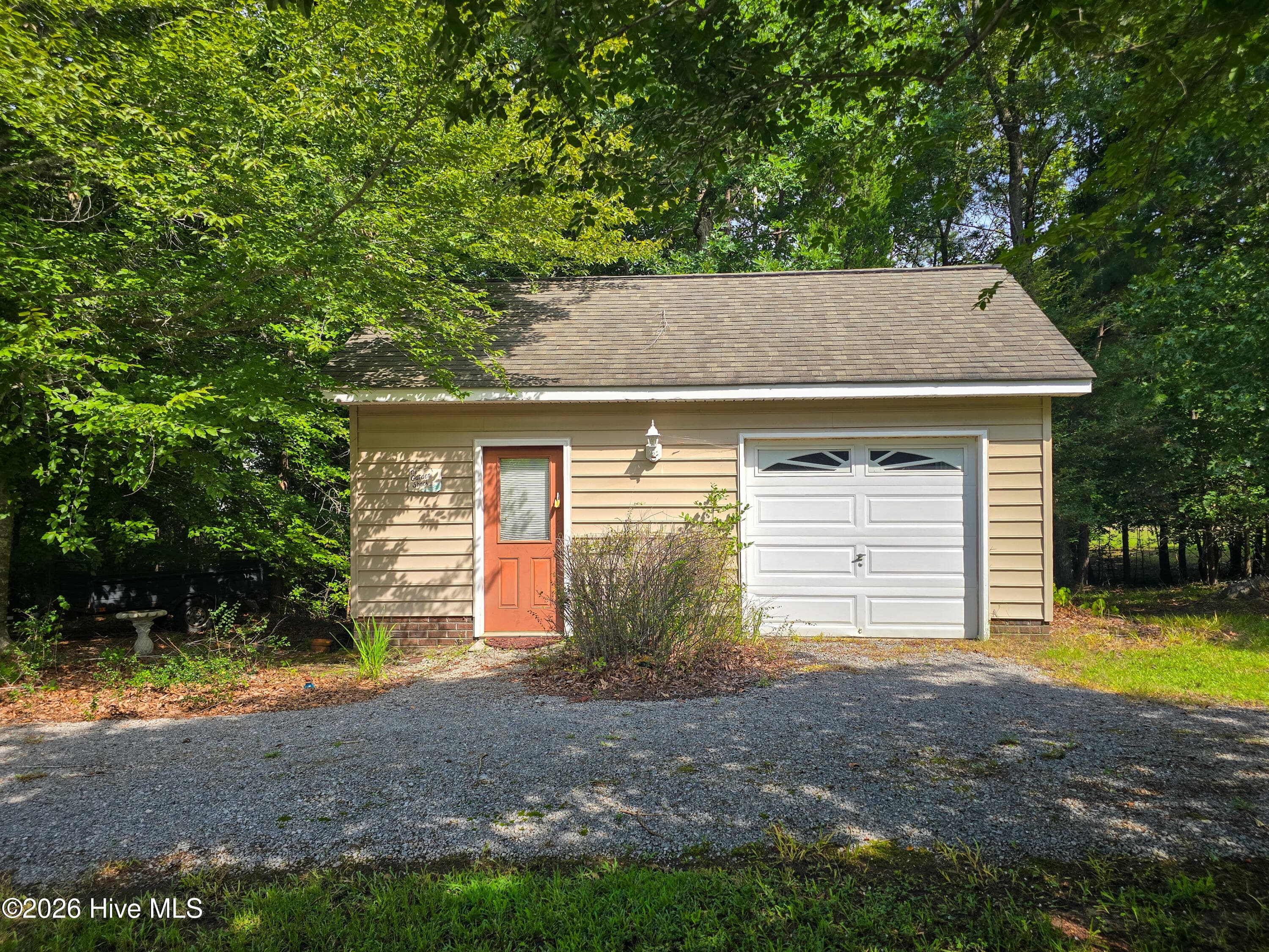 Single Family Residence at 147 Johnson Drive, Hertford, NC 27944, photo 7 of 50