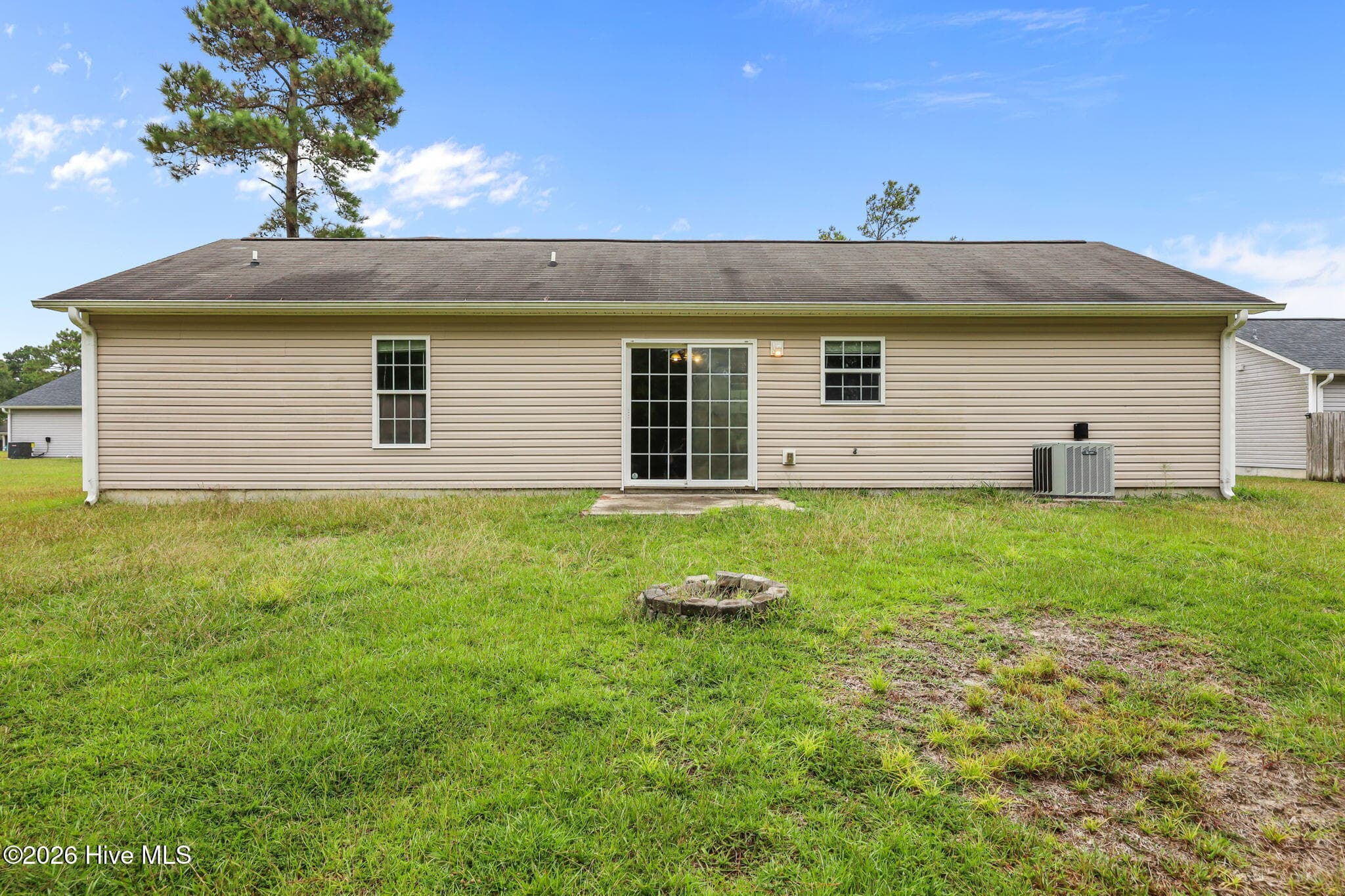Single Family Residence at 180 Ashbury Park Lane, Richlands, NC 28574, photo 32 of 43