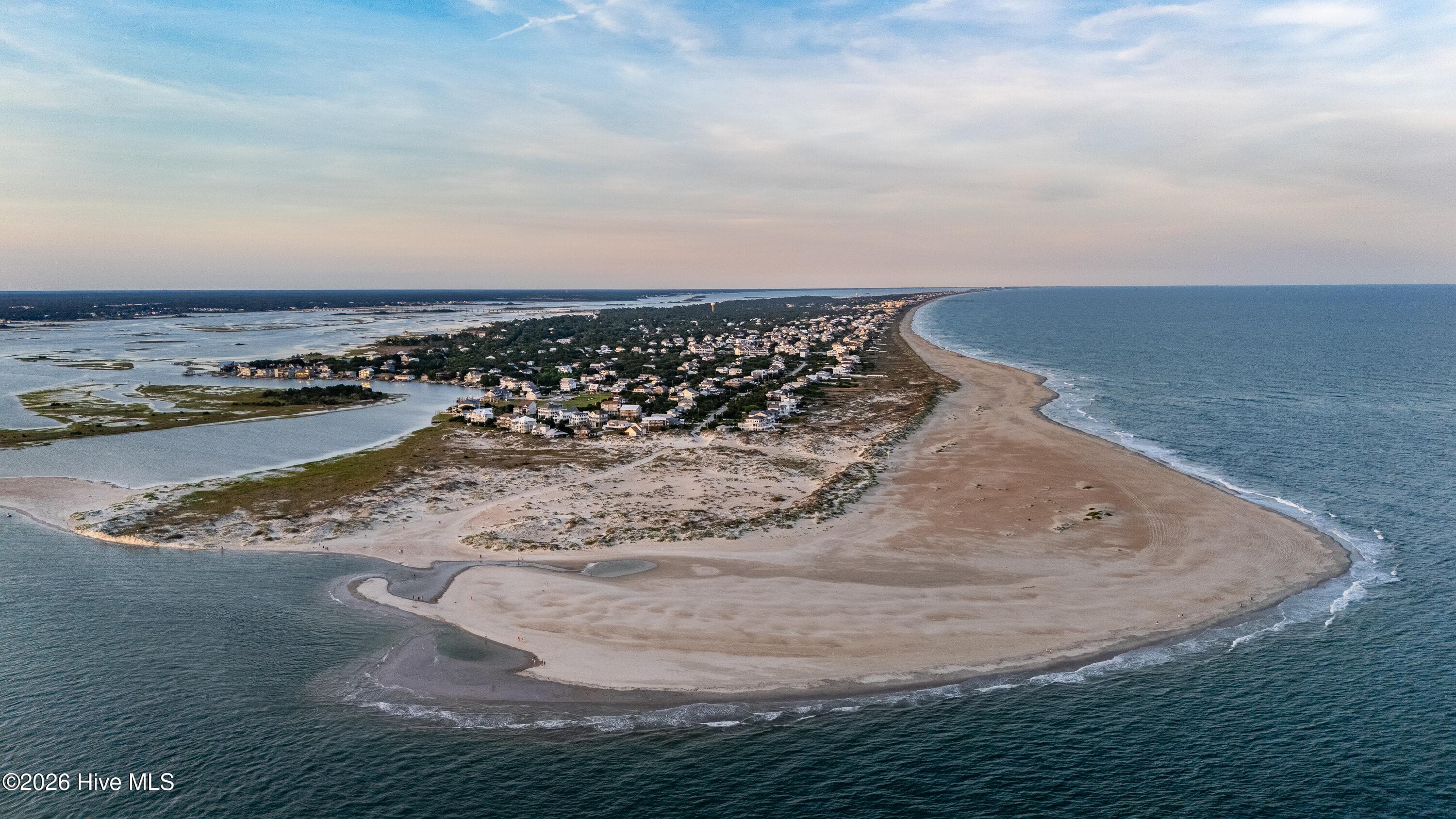 Single Family Residence at 111 Bogue Court, Emerald Isle, NC 28594, photo 37 of 50