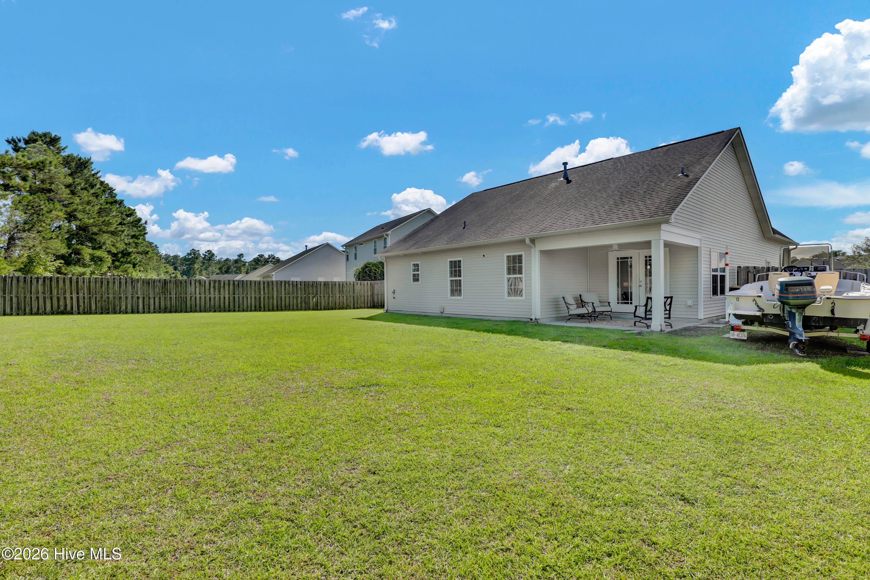 Single Family Residence at 161 Preswick Drive, Rocky Point, NC 28457, photo 3 of 31