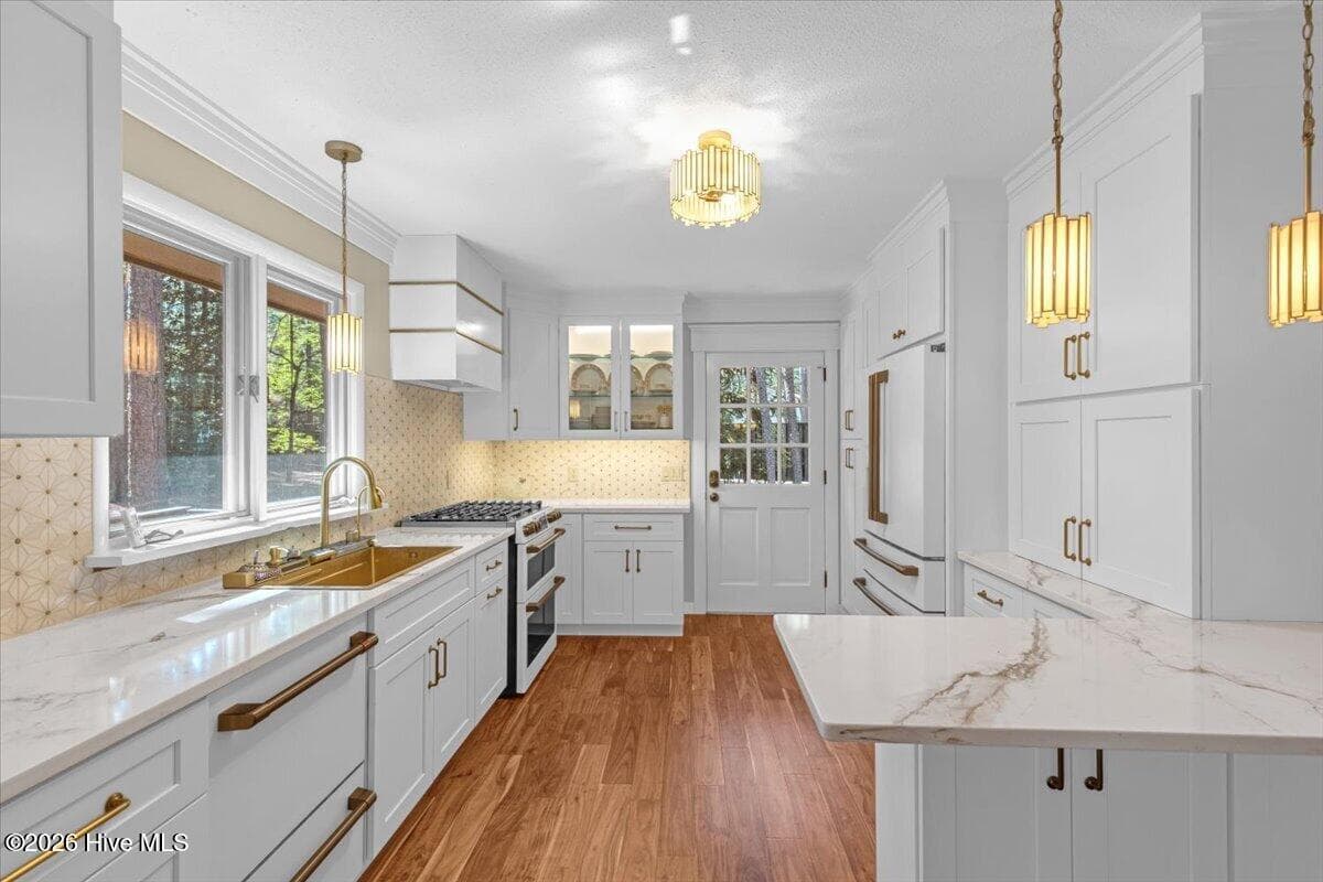 Single Family Residence at 375 Swoope Drive, Southern Pines, NC 28387, photo 18 of 82
