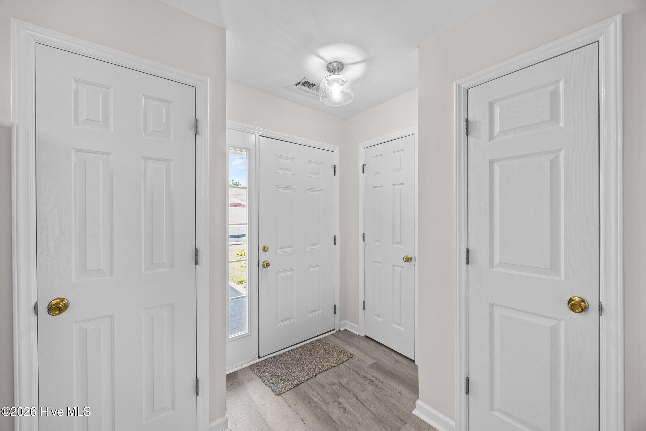 Townhouse at 3967 Winds Ridge Drive, Wilmington, NC 28409, photo 5 of 54
