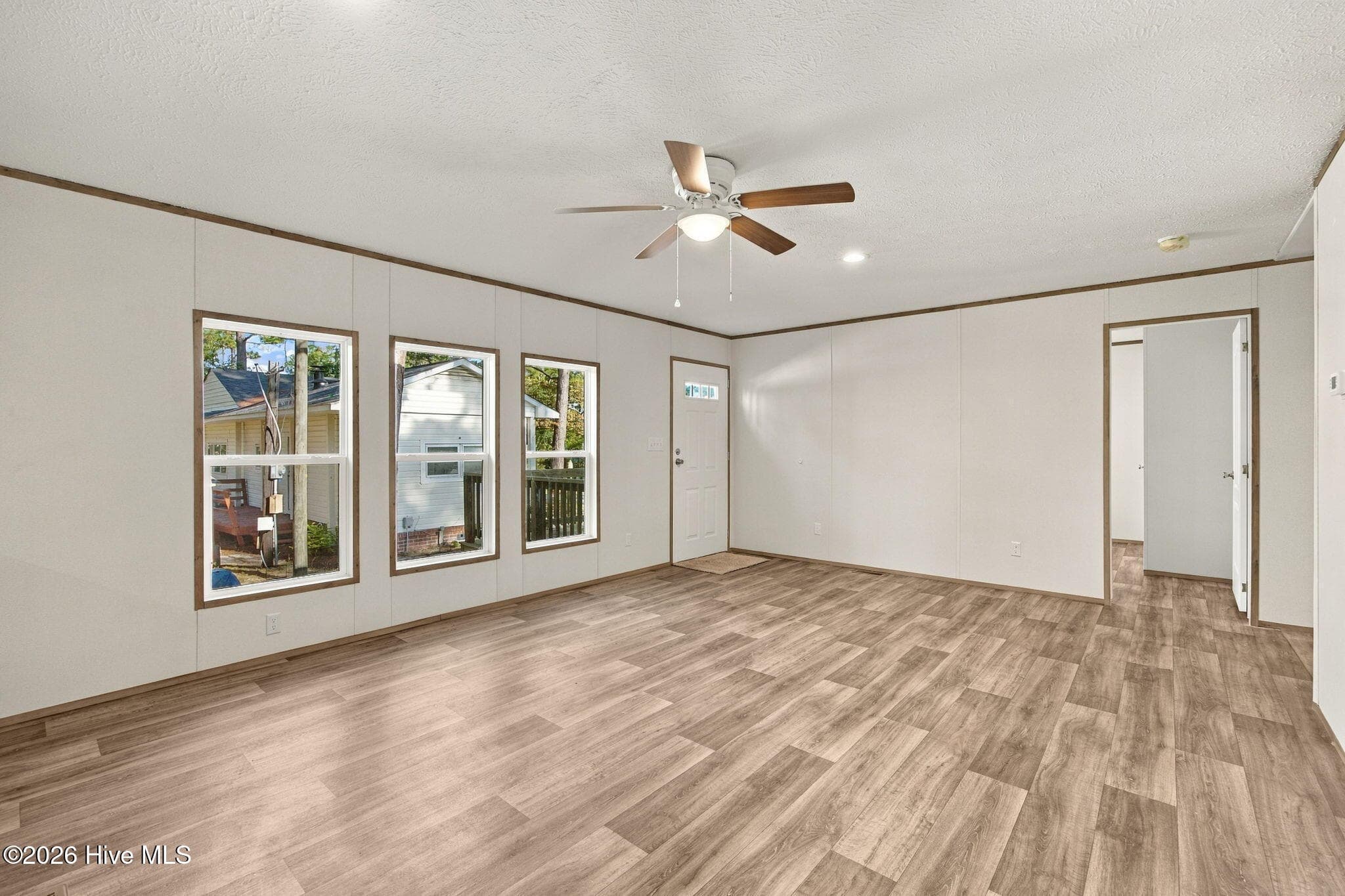 Manufactured Home at 209 Sycamore Road, Southport, NC 28461, photo 30 of 167