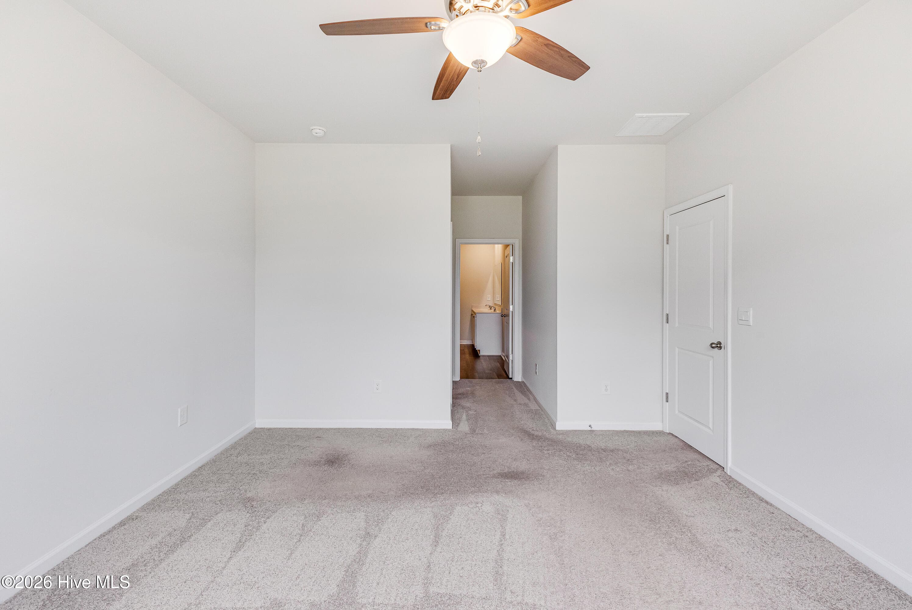 Single Family Residence at 1038 Burled Oak Ridge Loop SE, Bolivia, NC 28422, photo 53 of 91
