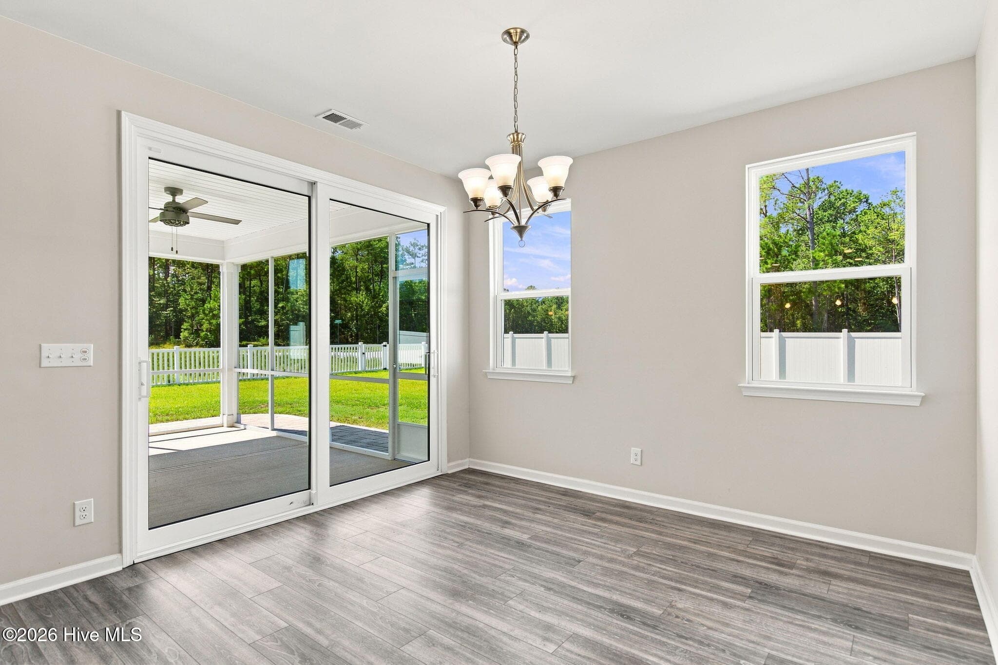 Single Family Residence at 609 Edgeside Drive SE, Bolivia, NC 28422, photo 18 of 67