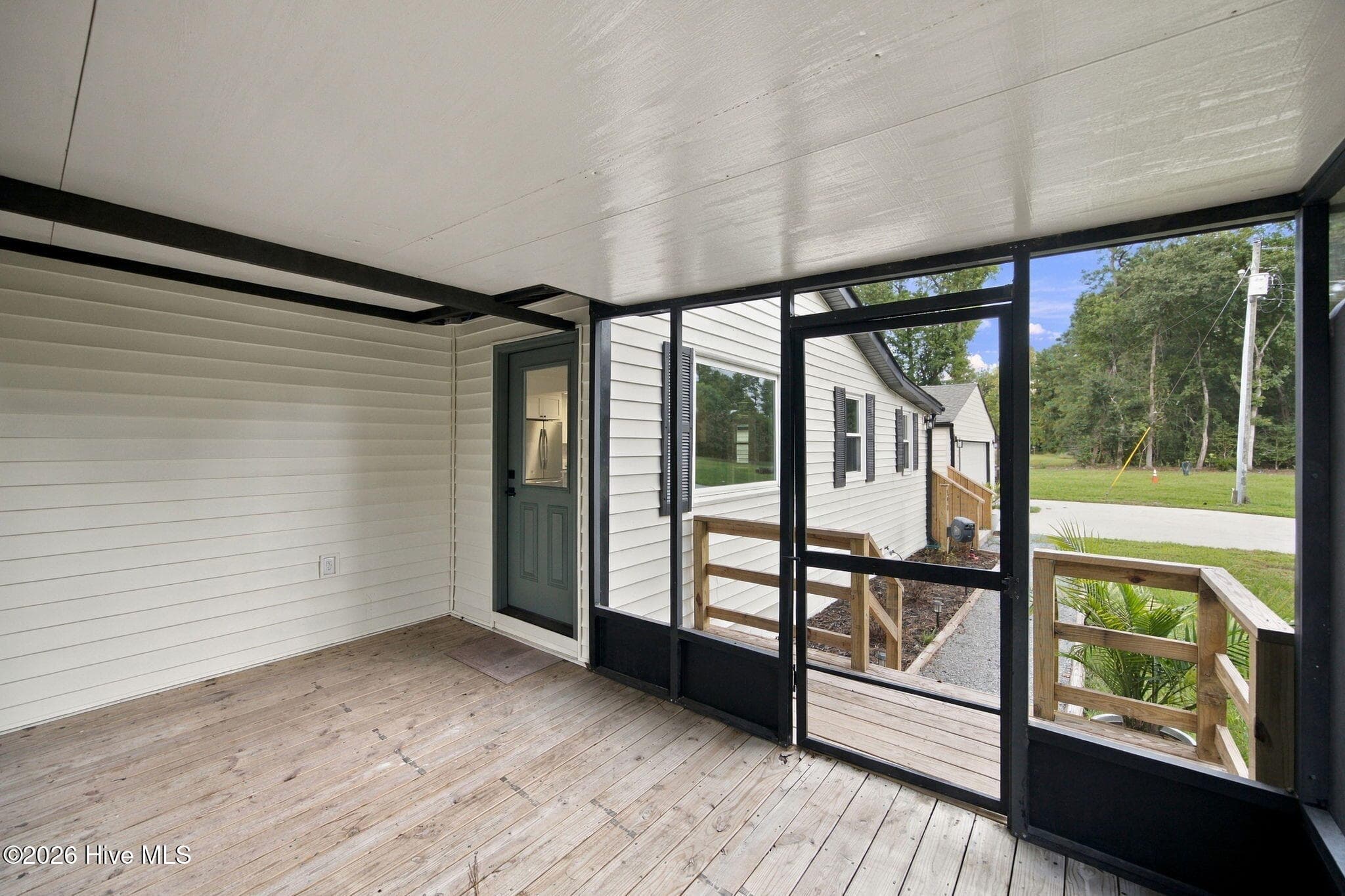 Single Family Residence at 190 Old Bridge Road, Rocky Point, NC 28457, photo 43 of 46