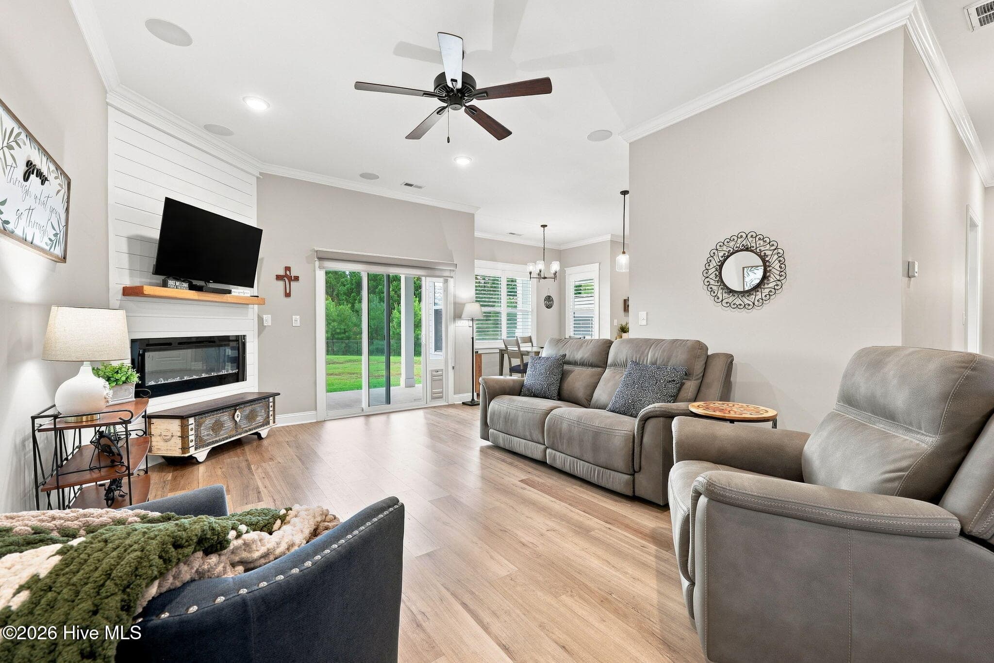 Large living room with extra tall ceilings - 2212 Marinwood Court, Greenville, NC 27834