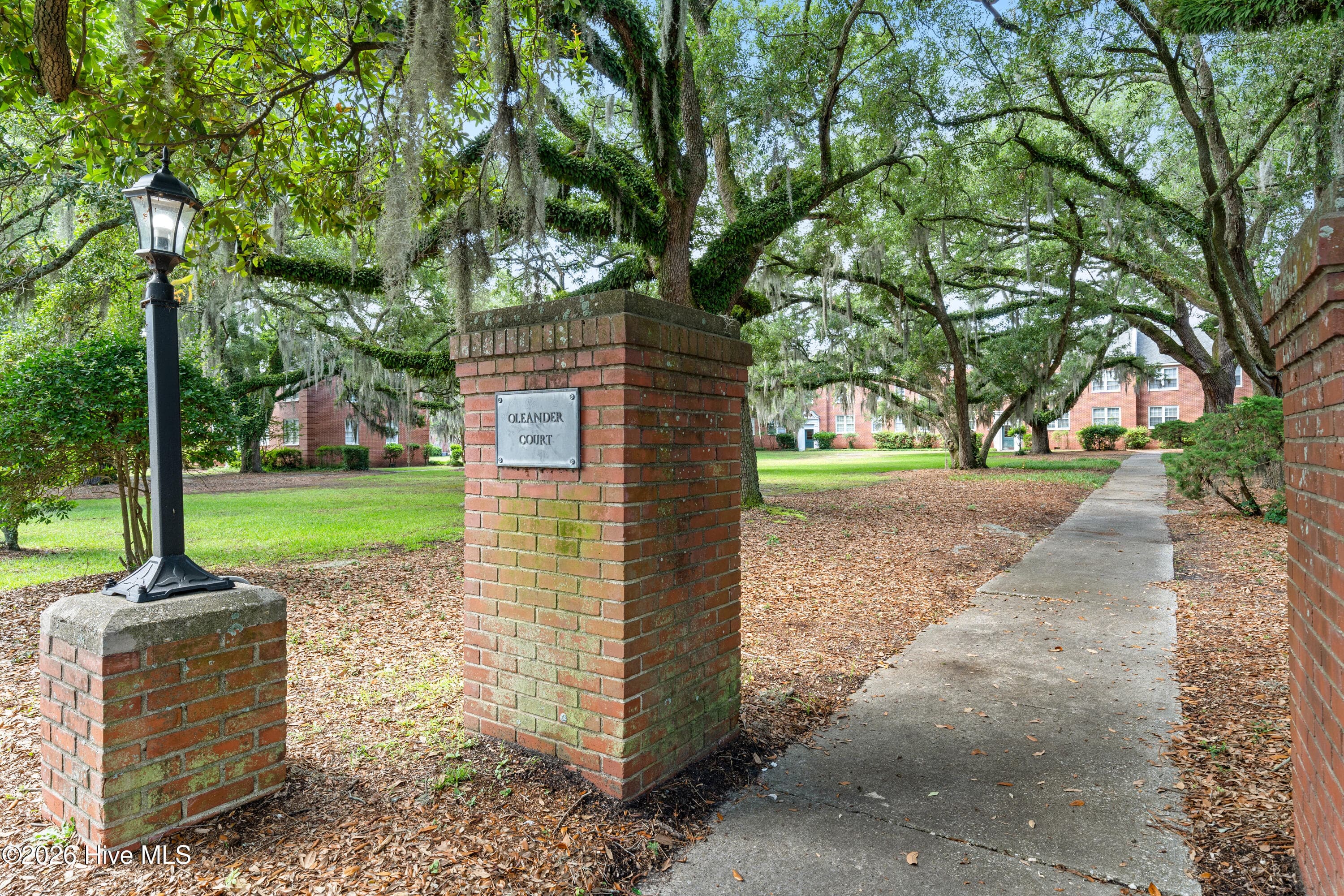 Condominium at 2940 Oleander Drive G6, Wilmington, NC 28403, photo 3 of 53