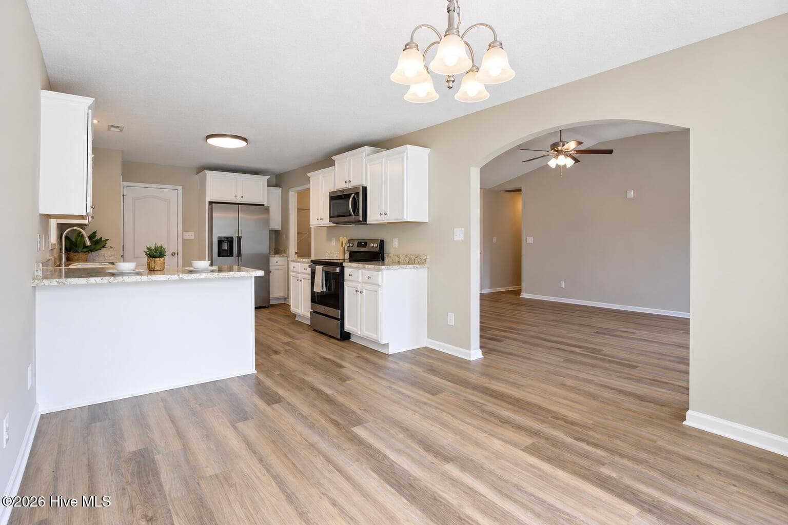 Single Family Residence at 859 Dynasty Drive, Jacksonville, NC 28546, photo 16 of 46