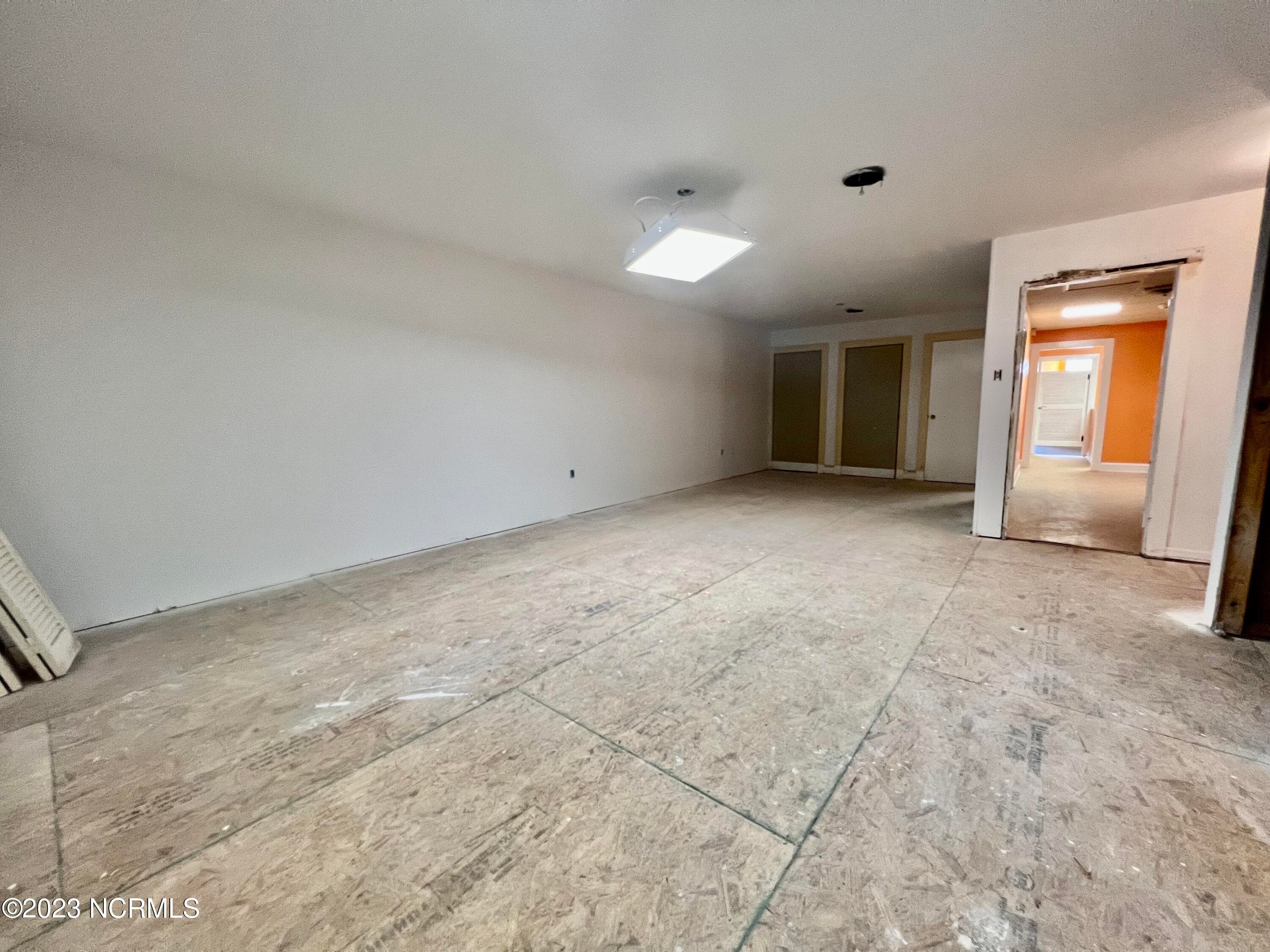 Commercial Sale at 8 Front Street, Hamlet, NC 28345, photo 16 of 16