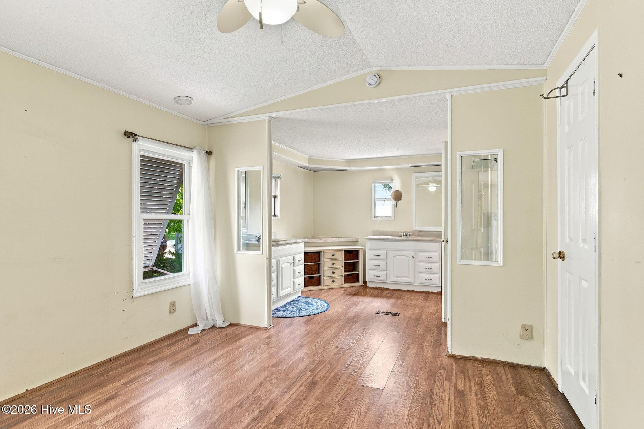 Manufactured Home at 114 Lejeune Road, Cape Carteret, NC 28584, photo 14 of 57