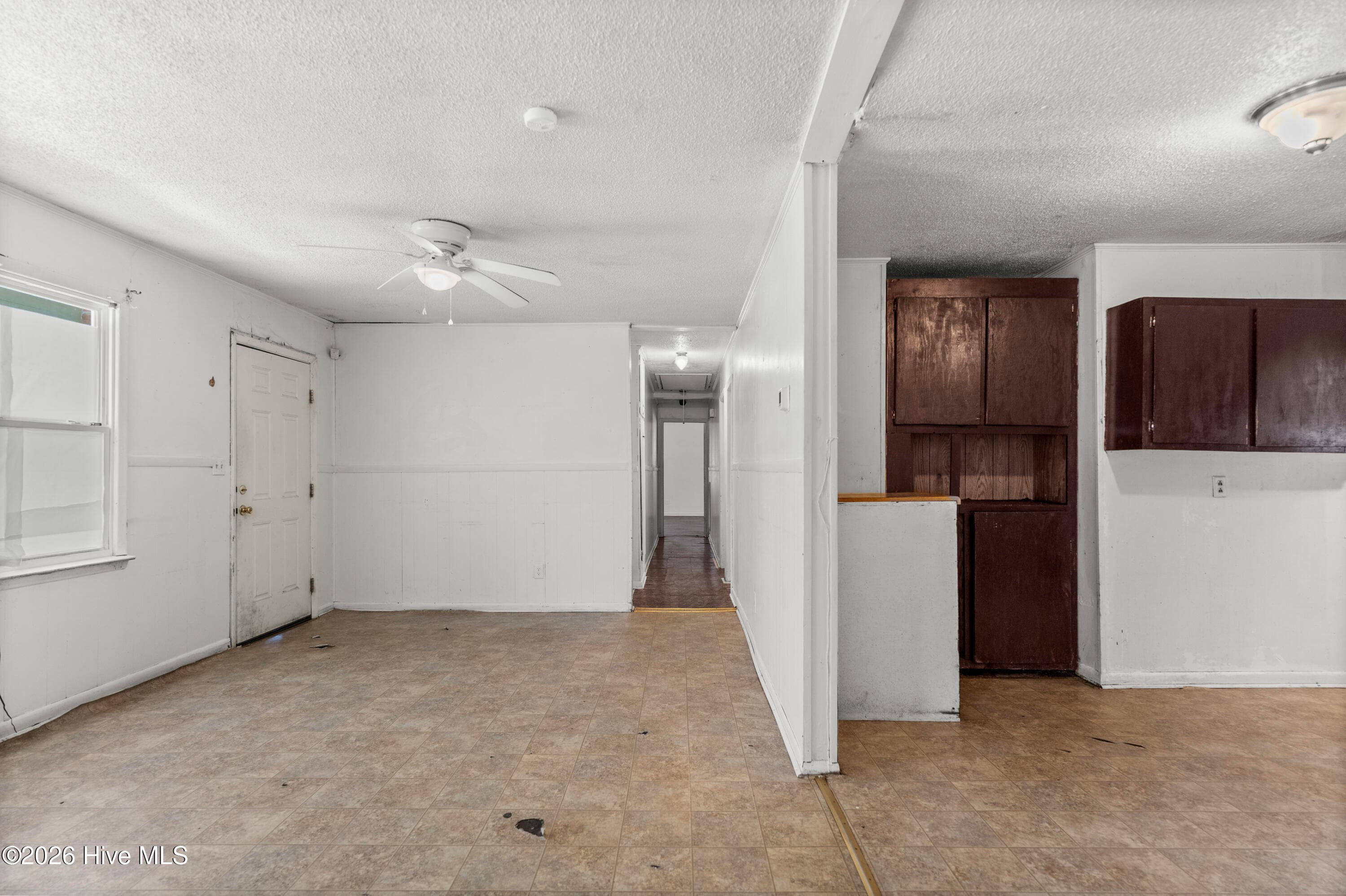 Single Family Residence at 204 Julia Street, Warsaw, NC 28398, photo 10 of 24