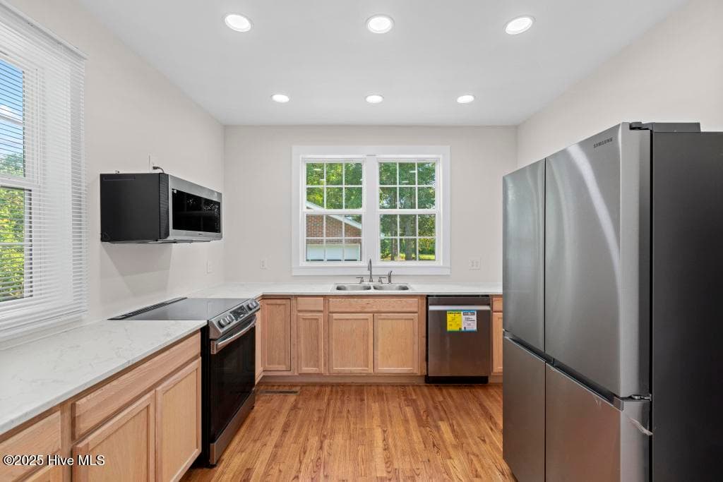 860 Main Street, Bayboro, NC 28515