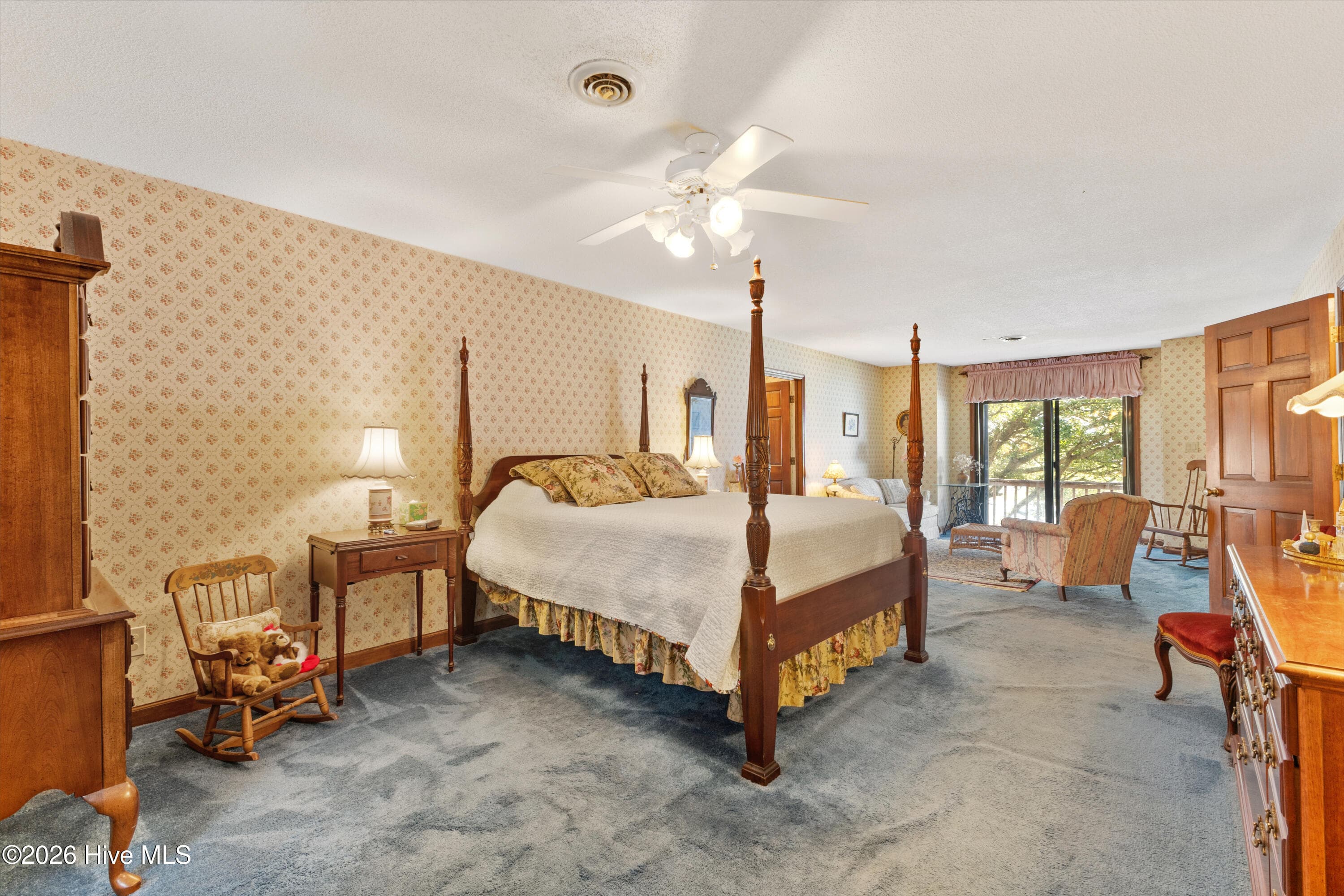 Single Family Residence at 345 Dogwood Lane, Hampstead, NC 28443, photo 35 of 61