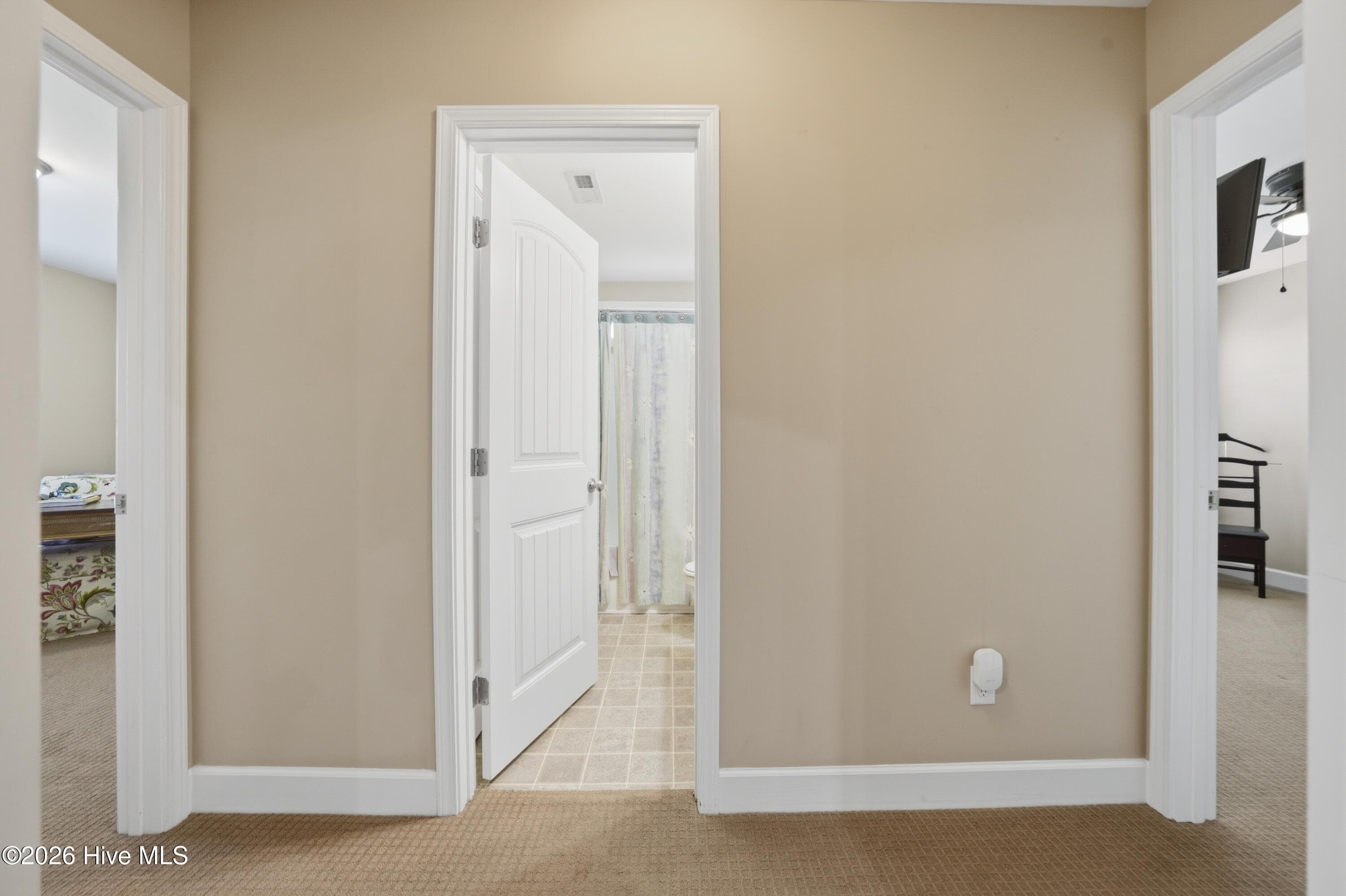 Single Family Residence at 215 Preswick Drive, Rocky Point, NC 28457, photo 31 of 42