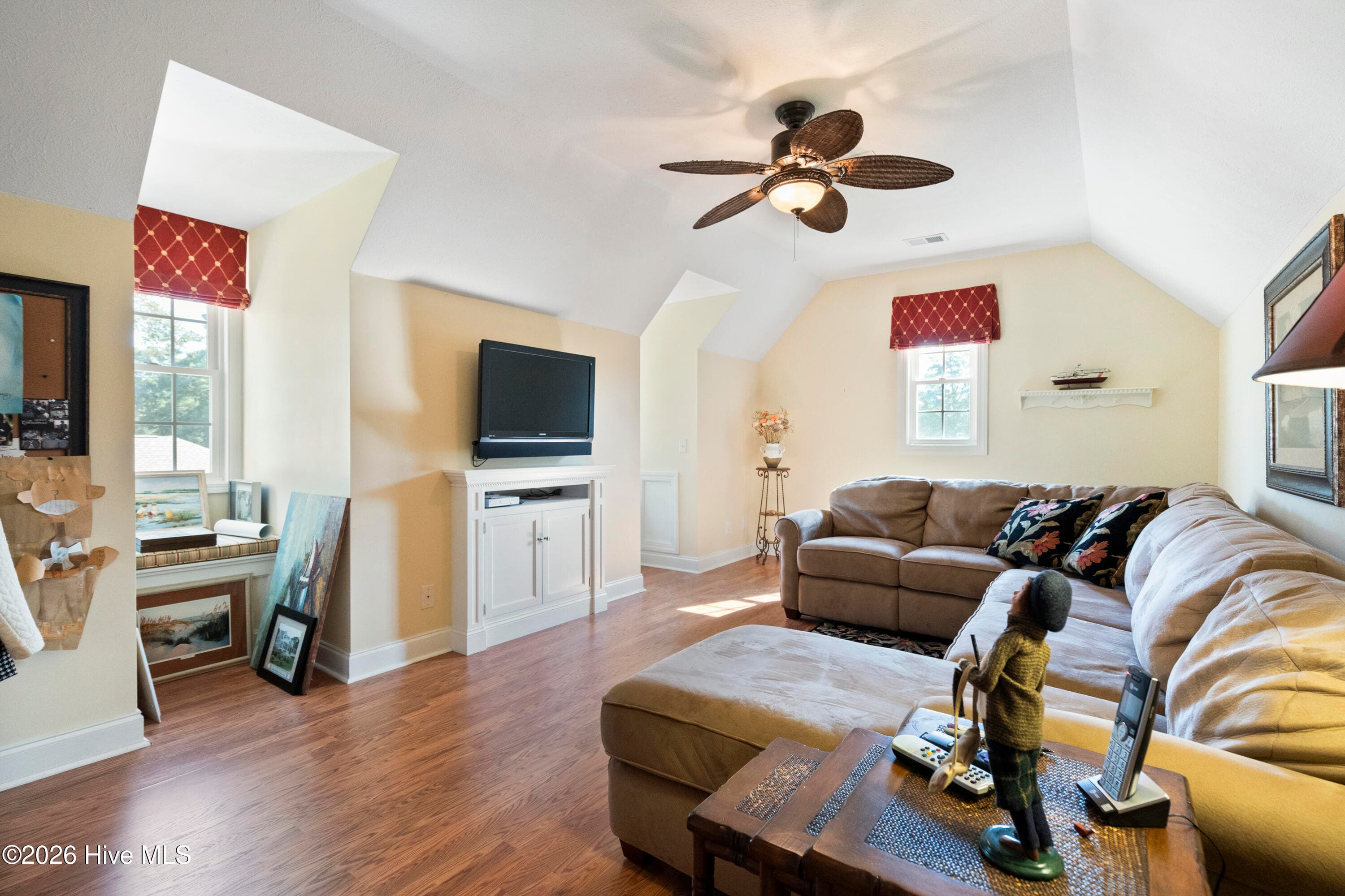 Single Family Residence at 194 Edgewater Circle, Sunset Beach, NC 28468, photo 36 of 103
