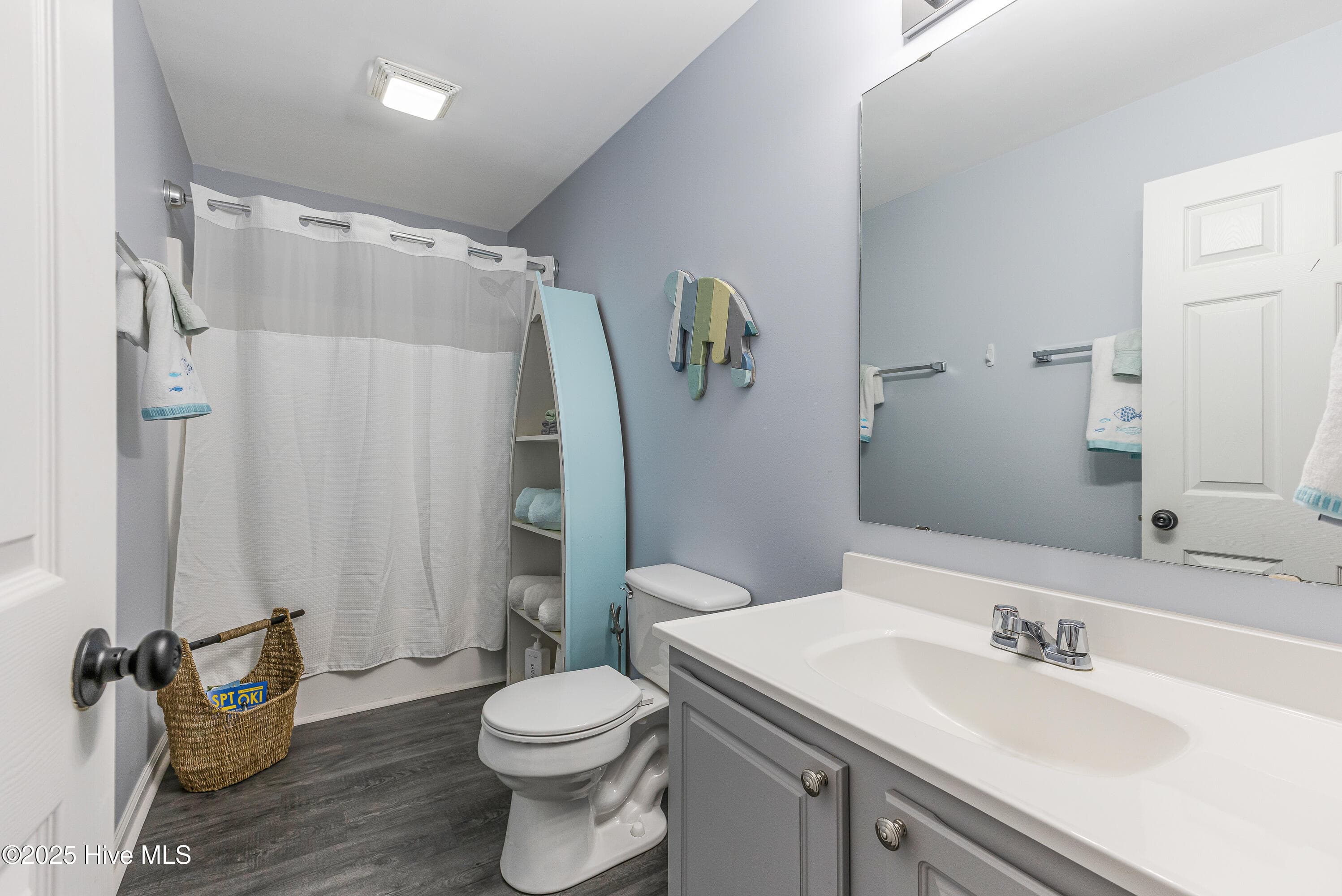 Single Family Residence at 1803 W Yacht Drive, Oak Island, NC 28465, photo 18 of 39