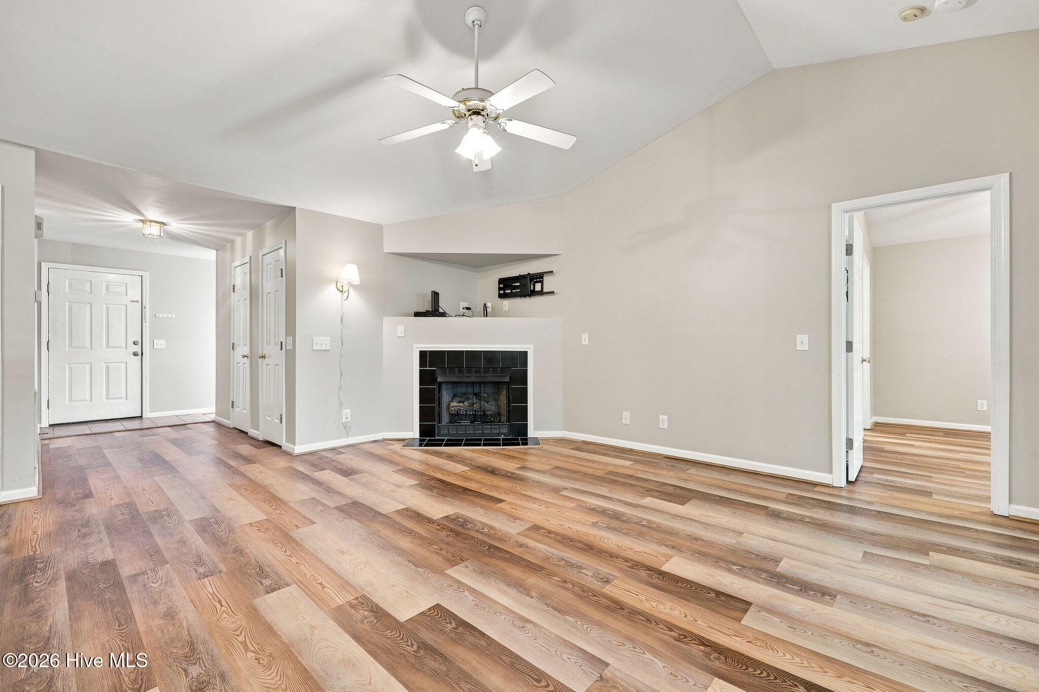Condominium at 2209 Locksley Woods Drive G, Greenville, NC 27858, photo 9 of 49