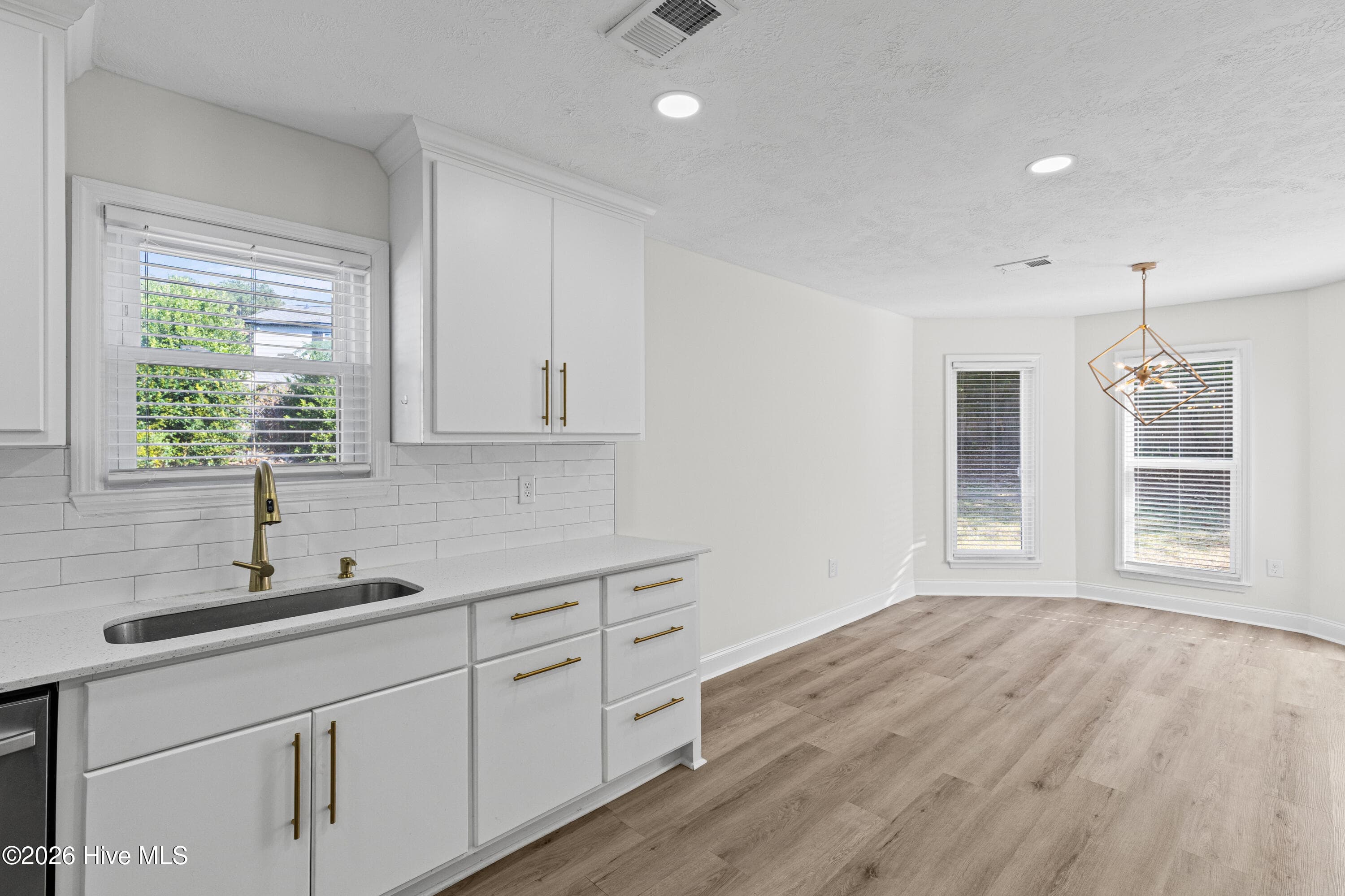 Quartz Countertops - 2657 Barclay Street, Hephzibah, GA 30815