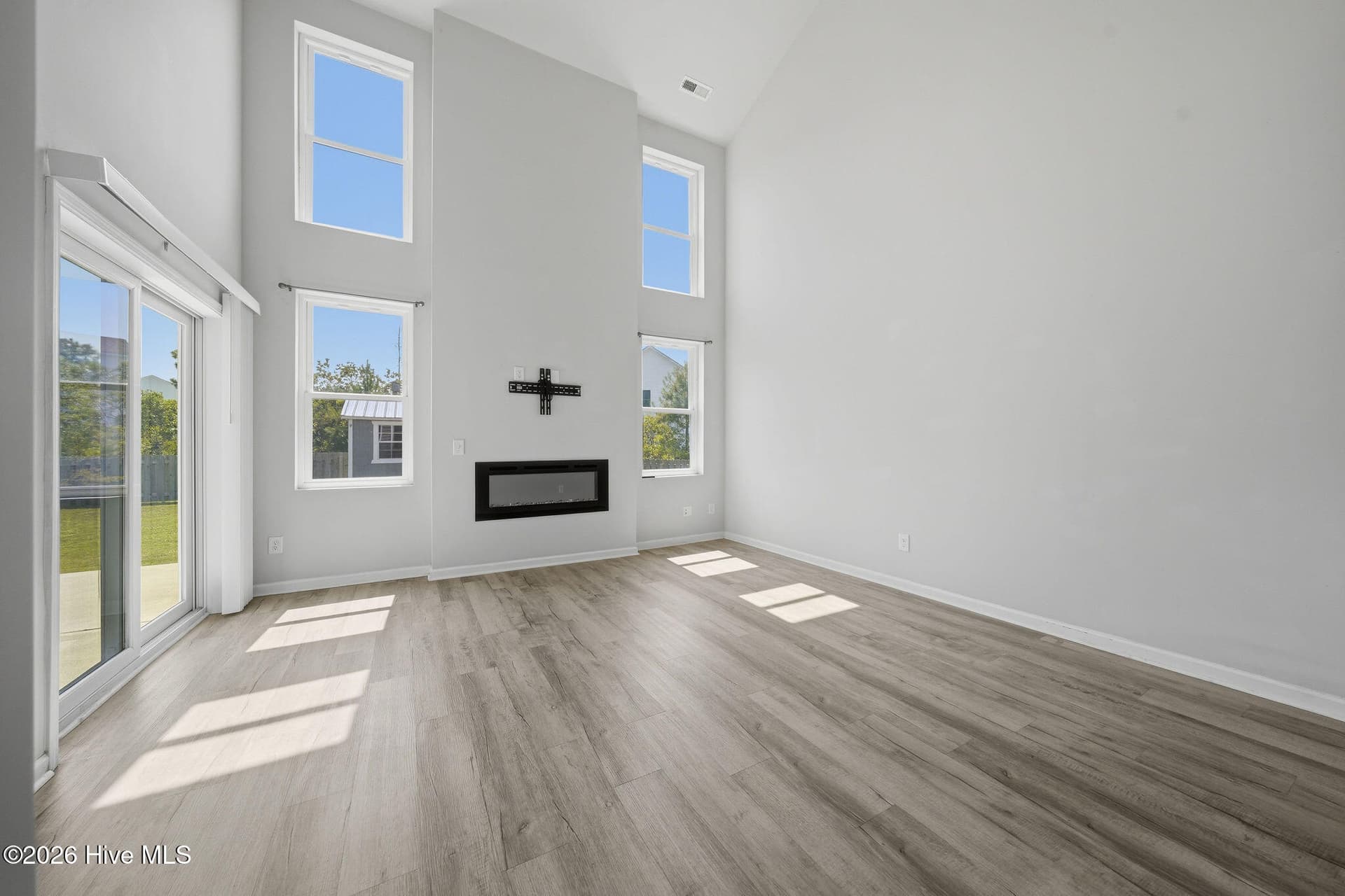 Single Family Residence at 1519 Judith Drive SE, Bolivia, NC 28422, photo 27 of 96