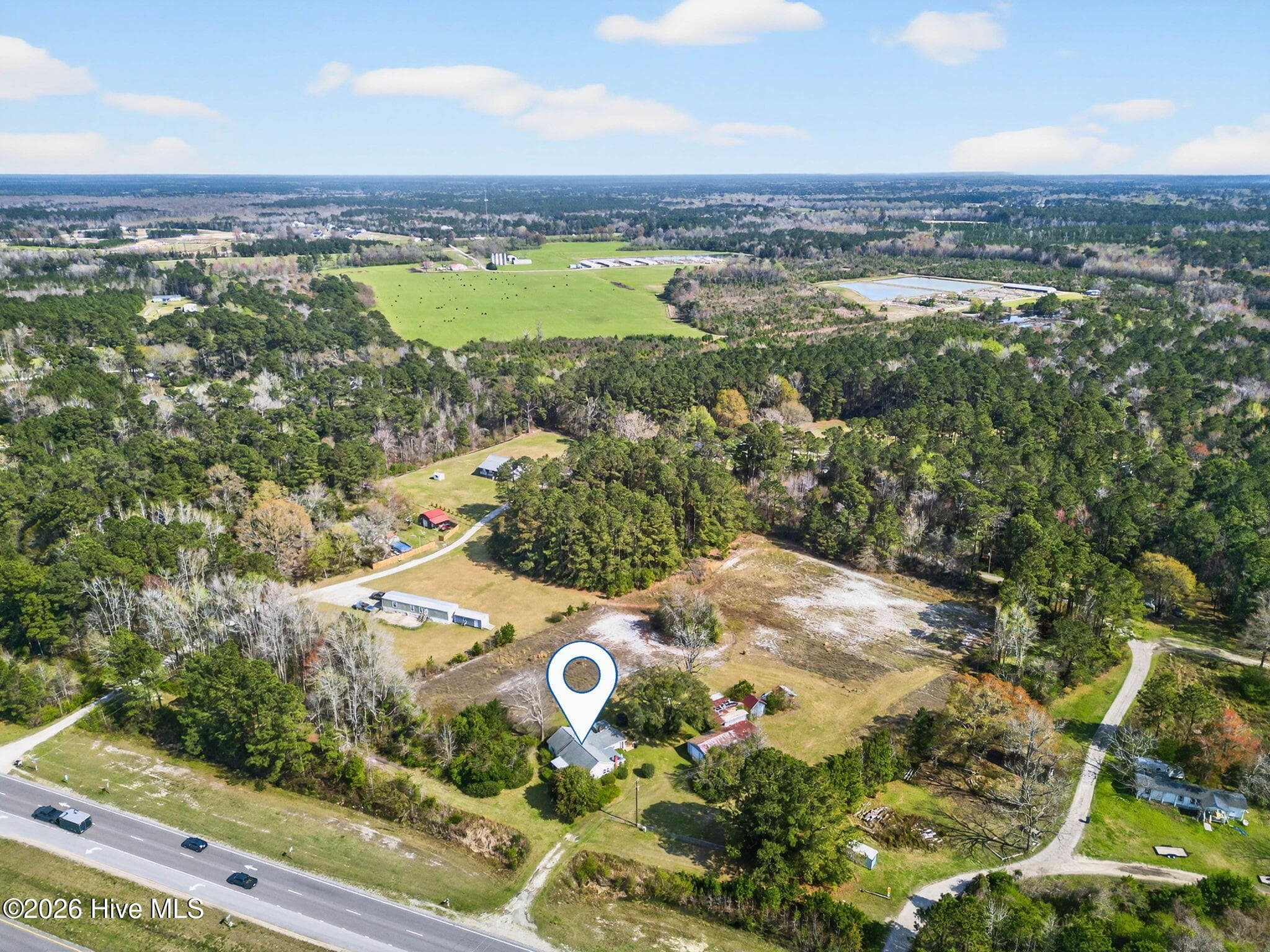 Single Family Residence at 5600 Ocean Highway E, Winnabow, NC 28479, photo 7 of 41