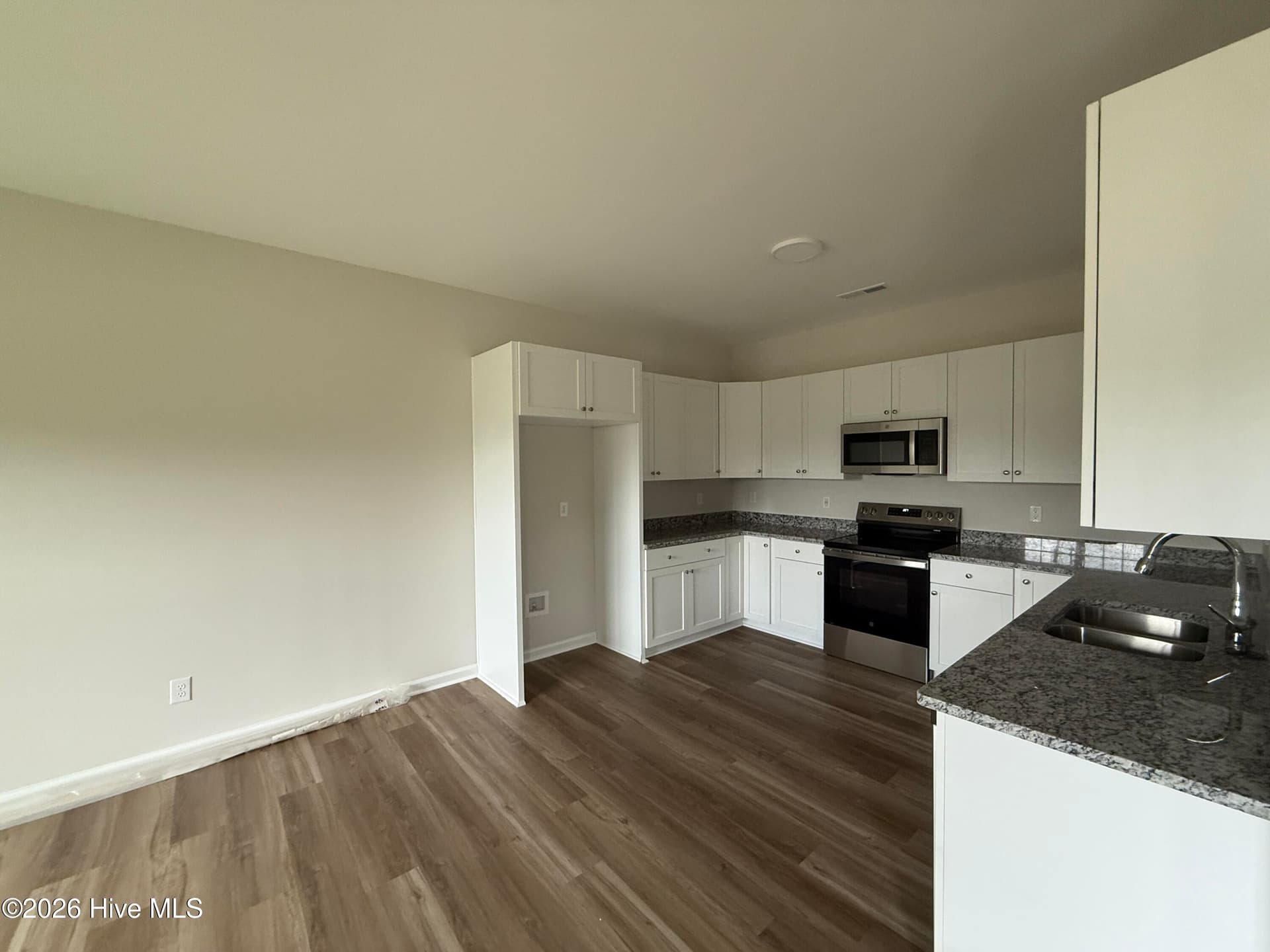 Single Family Residence at 46 Fiddleneck Court, Selma, NC 27576, photo 28 of 92