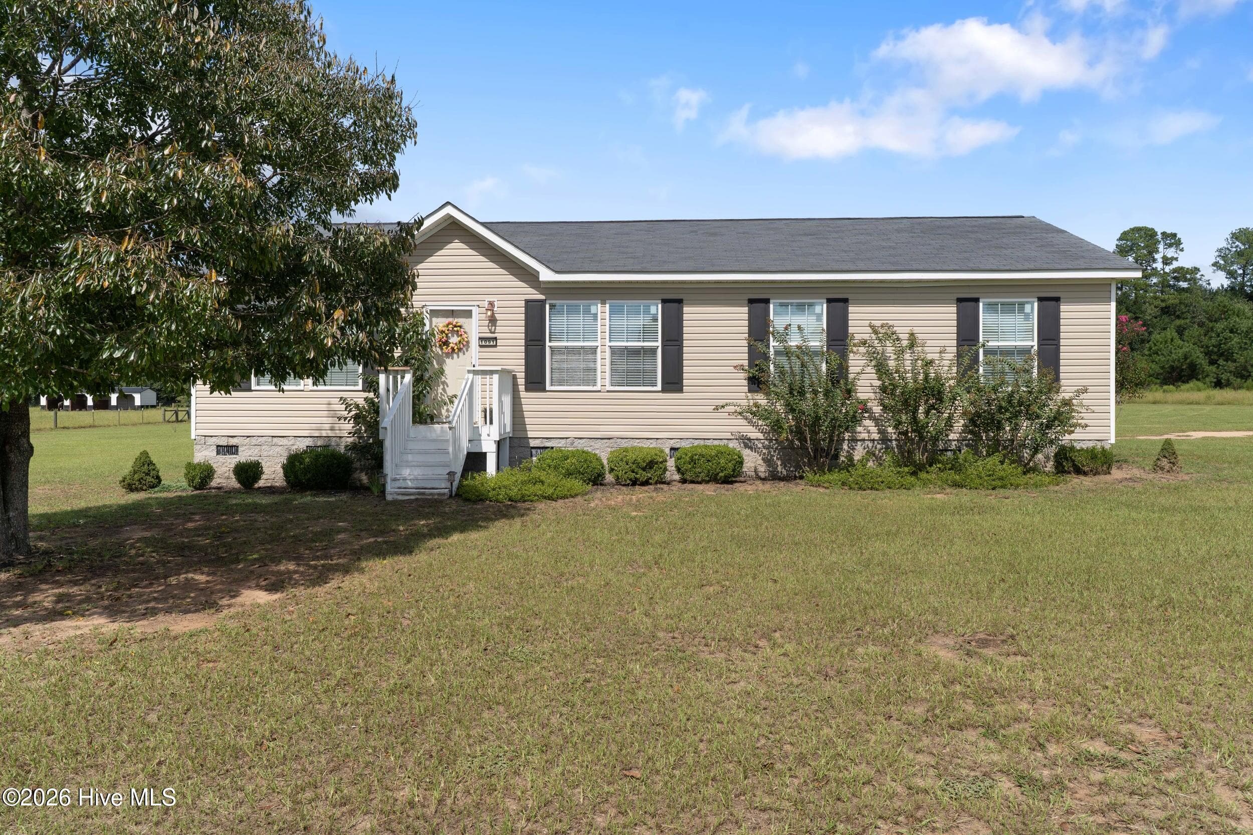Single Family Residence at 1091 Hephzibah Mcbean Road, Hephzibah, GA 30815, photo 4 of 32
