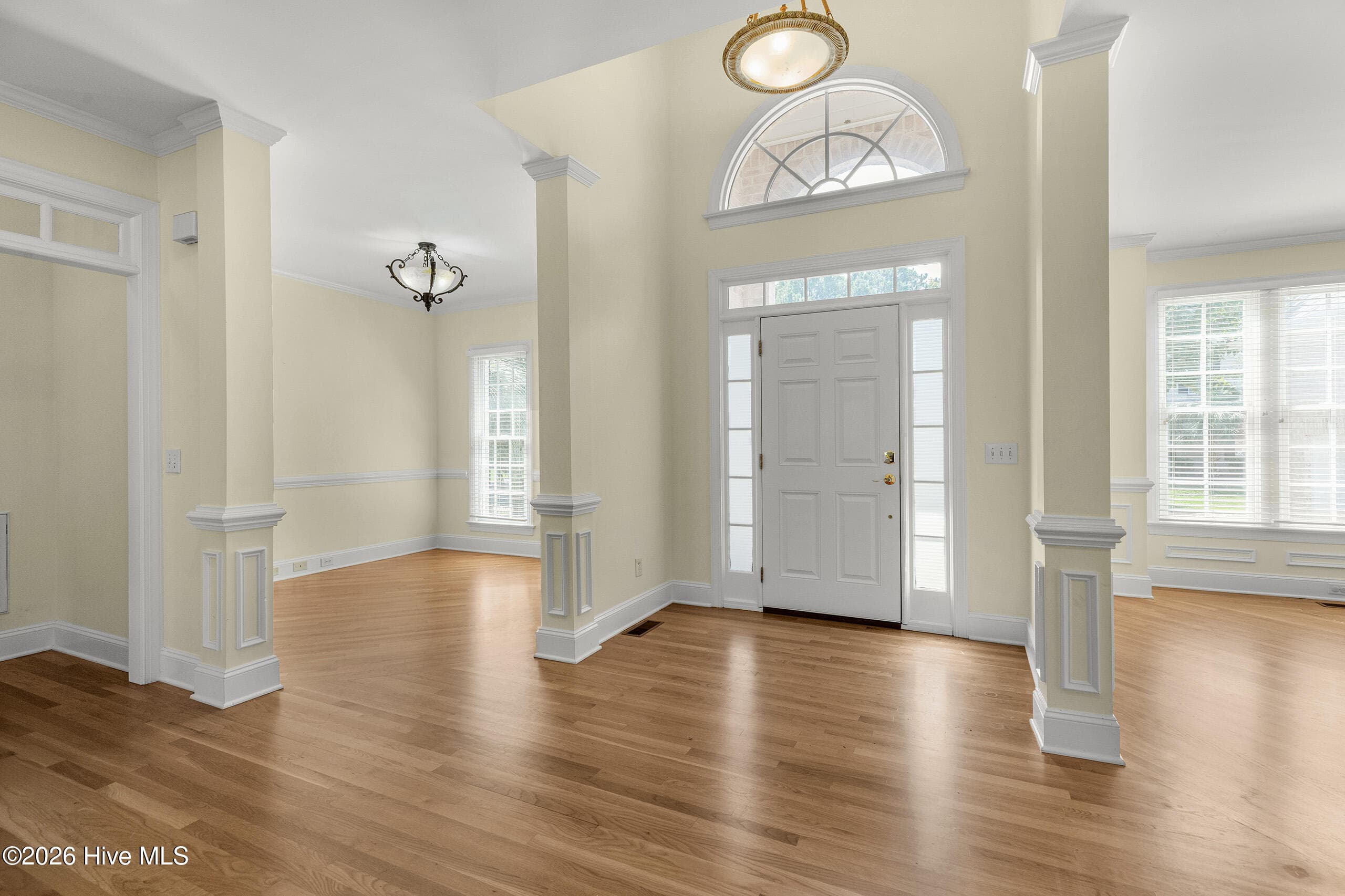 Single Family Residence at 2109 Bay Colony Lane, Wilmington, NC 28405, photo 9 of 55